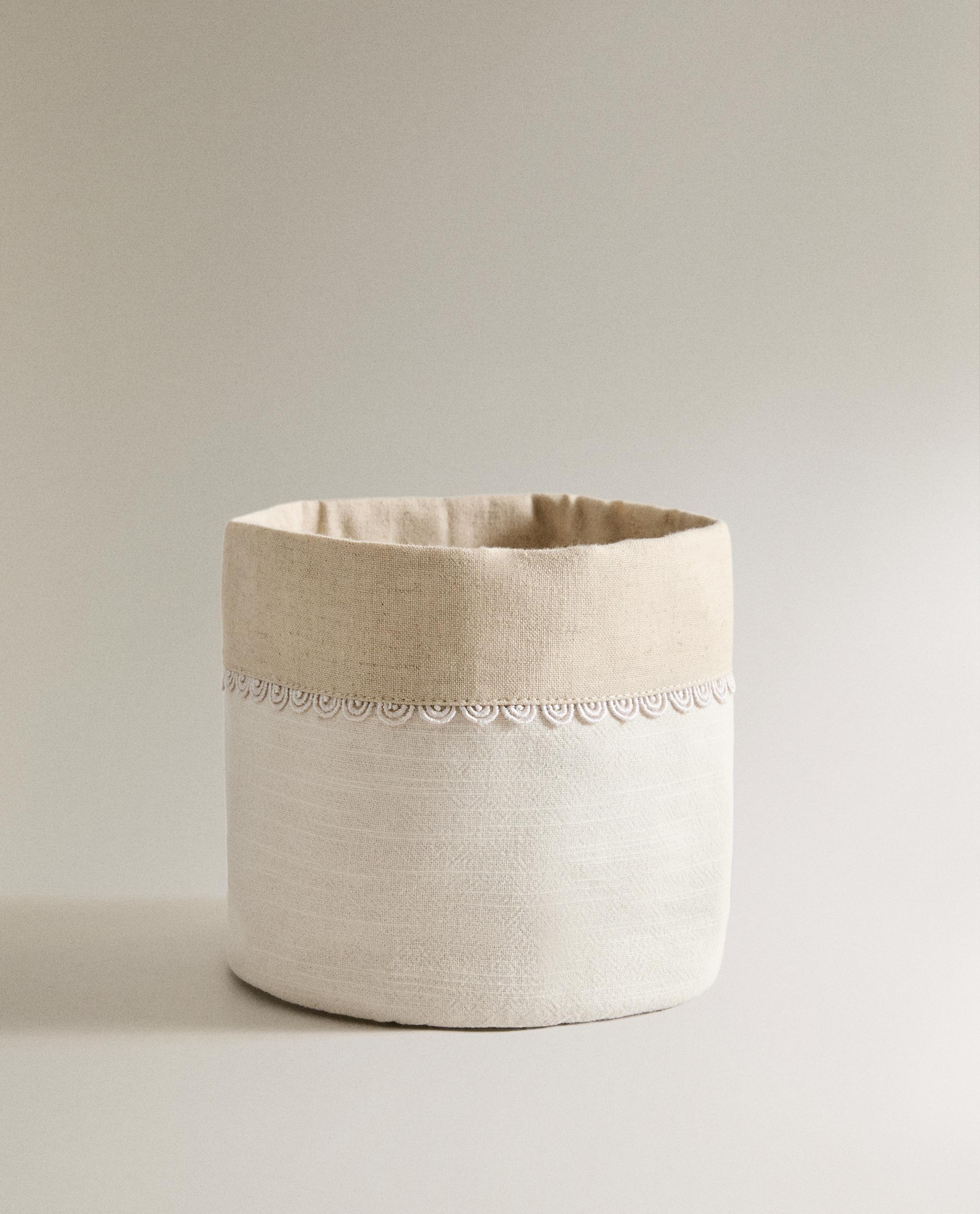 BREAD BASKET WITH LACE TRIM product thumbnail 3