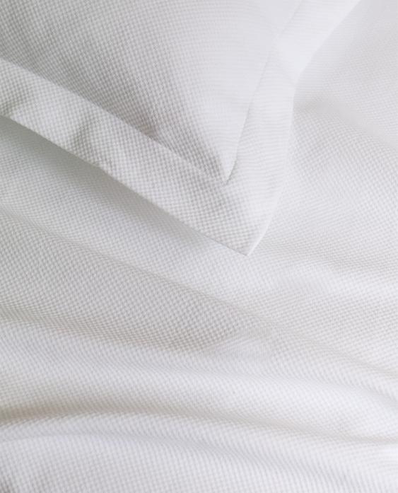 PIQUÉ COTTON BEDSPREAD