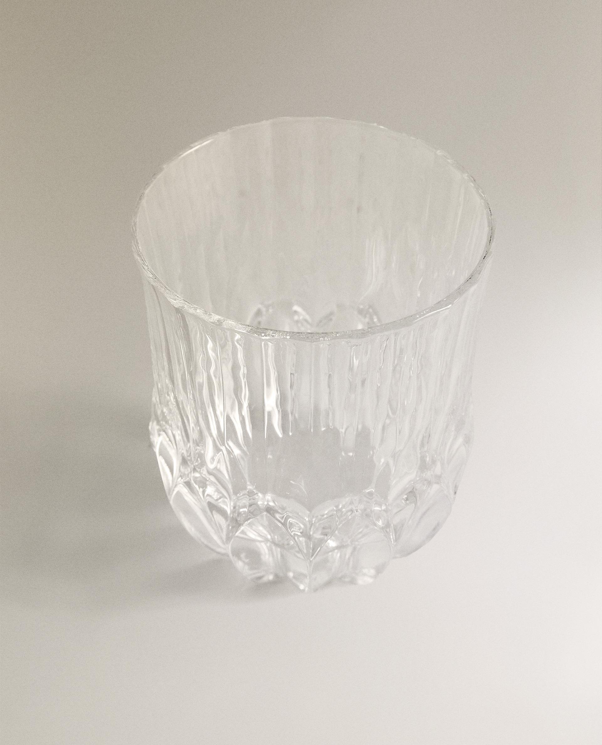 CUT CRYSTALLINE TUMBLER