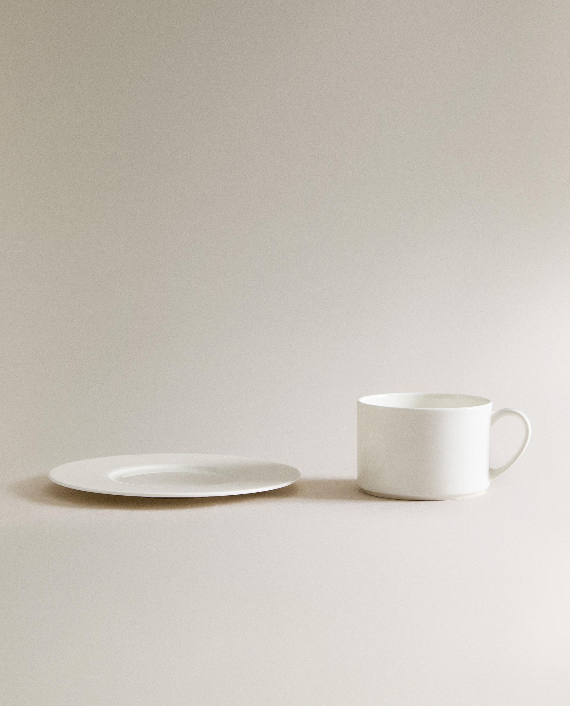 BONE CHINA TEACUP AND SAUCER product thumbnail 8