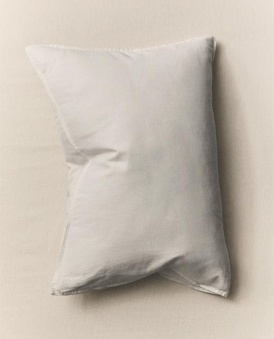 ÖRNGOTT I TVÄTTAT LINNE (160 GxM²) ÖRNGOTT I TVÄTTAT LINNE (160 GxM²)