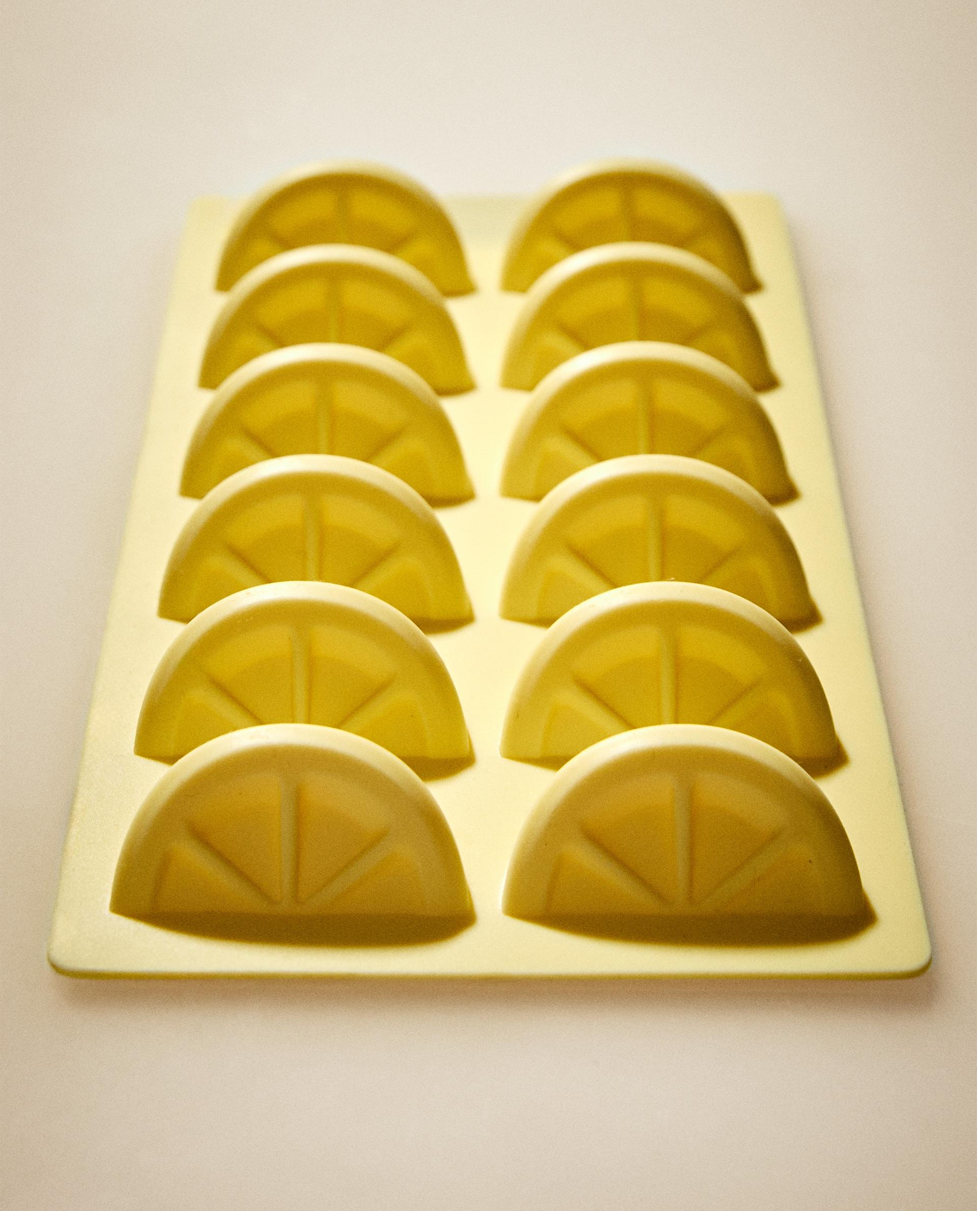 LEMON SLICES SILICONE ICE BUCKET TRAY