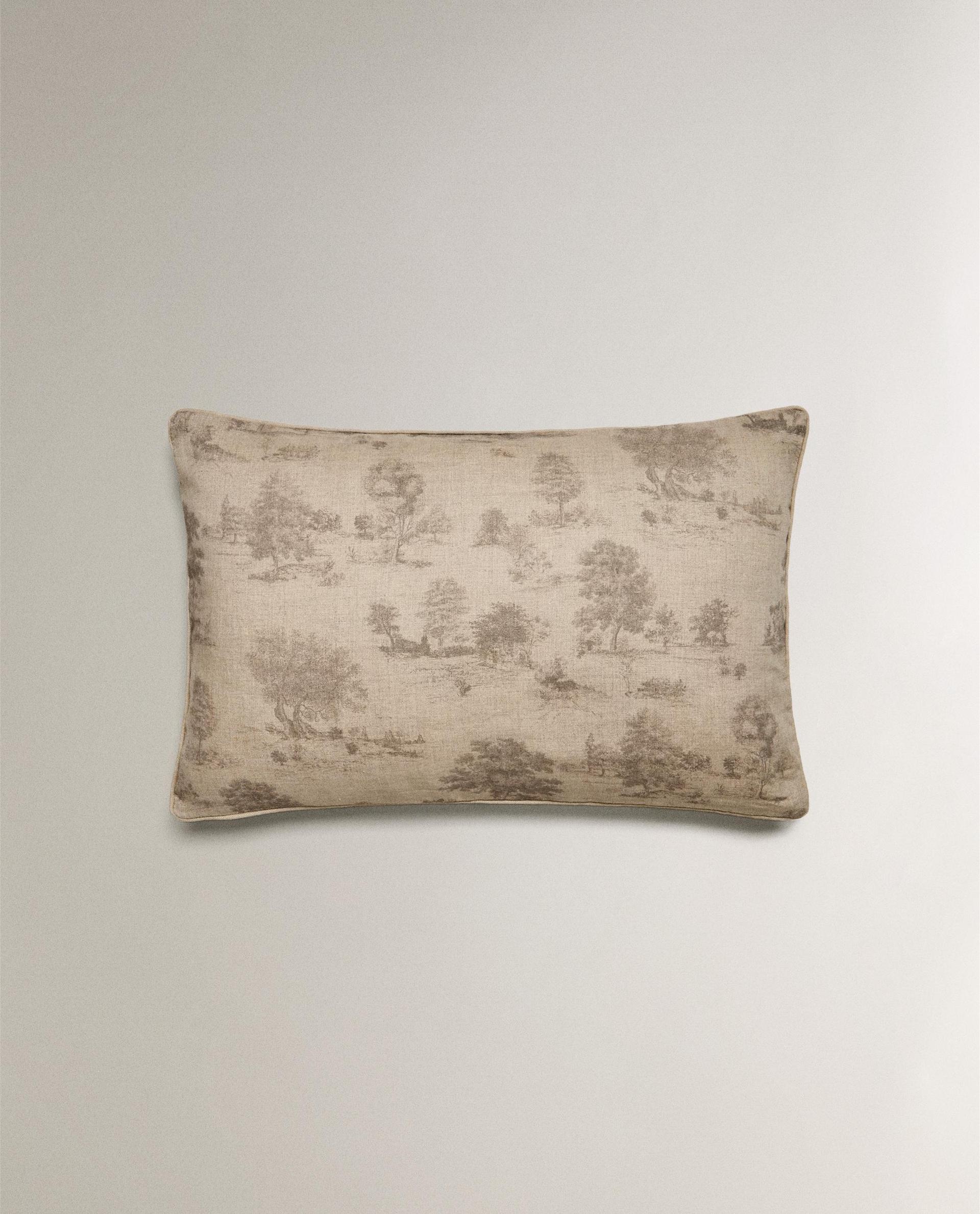 OBLIEČKA NA VANKÚŠIK TOILE DE JOUY OBLIEČKA NA VANKÚŠIK TOILE DE JOUY