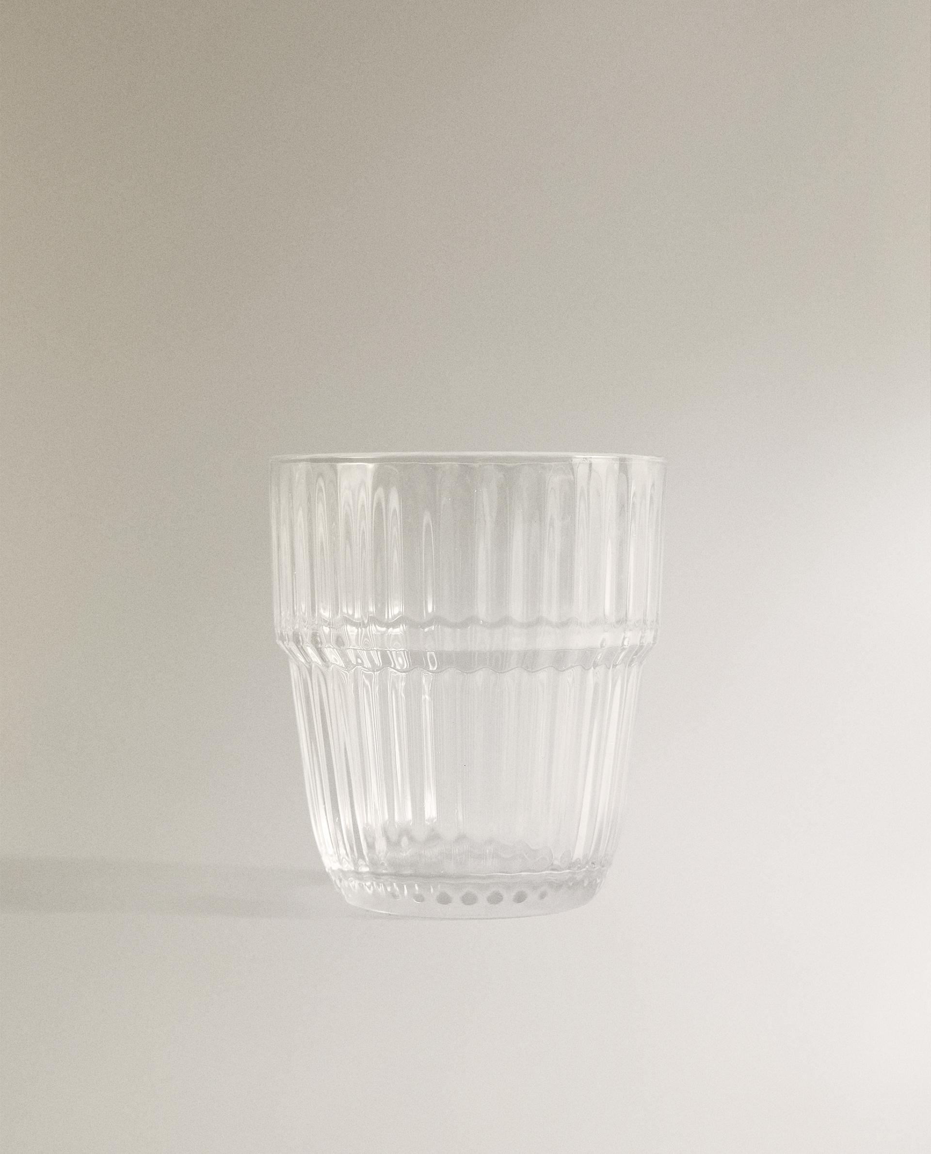 GLAS MET RELIËF