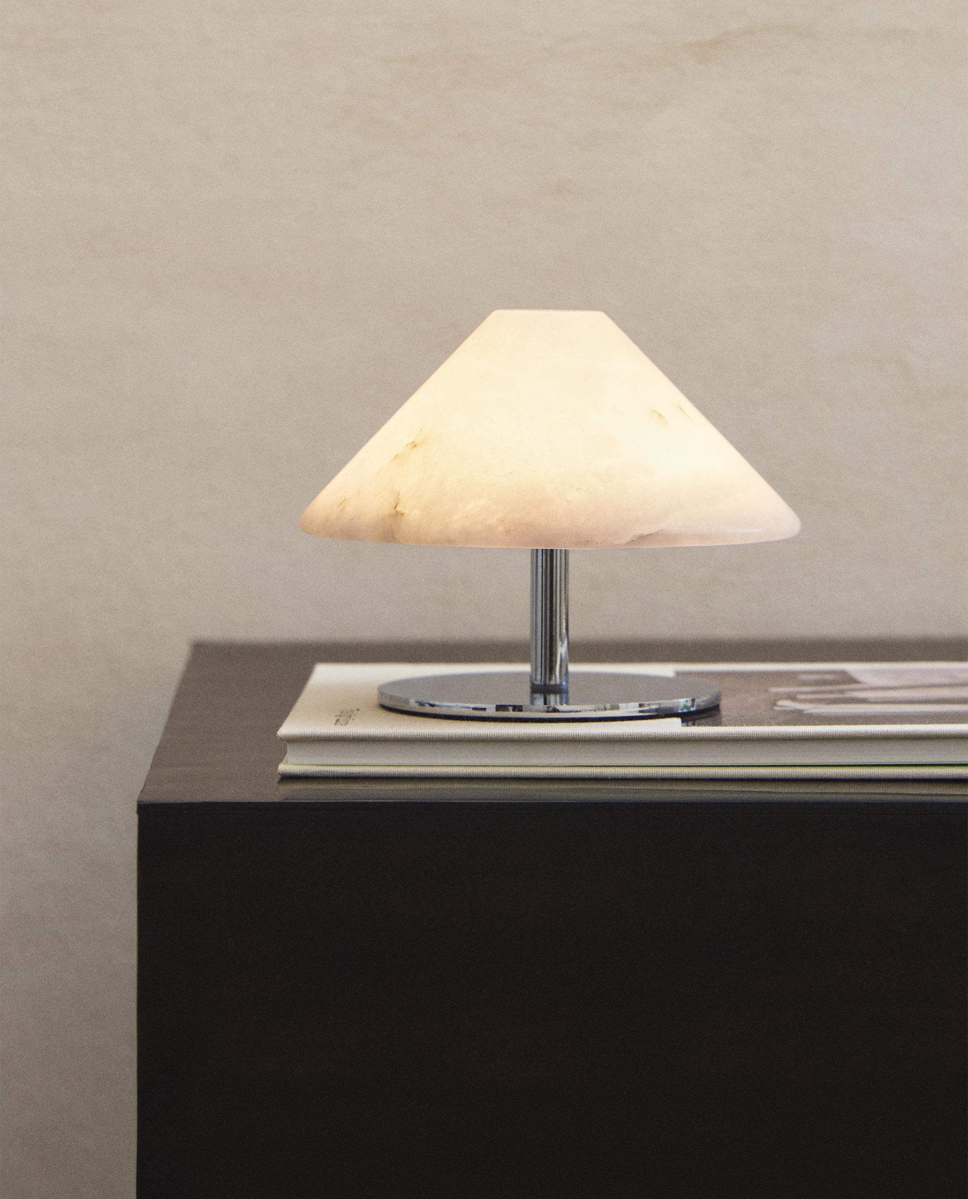 ZARA HOME テーブルランプ モノカラー タッチ式 テーブルランプ | Zara Home 日本/Japan