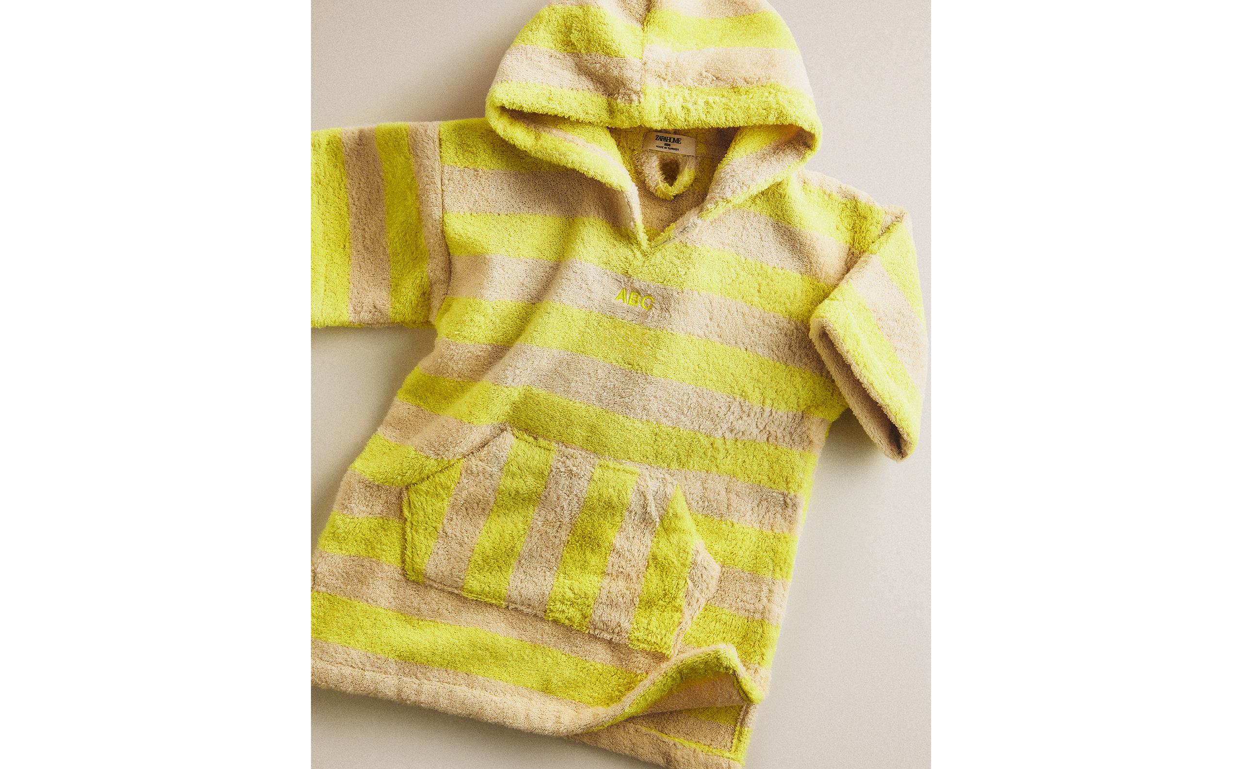CHILDREN'S STRIPED BEACH PONCHO product thumbnail 17
