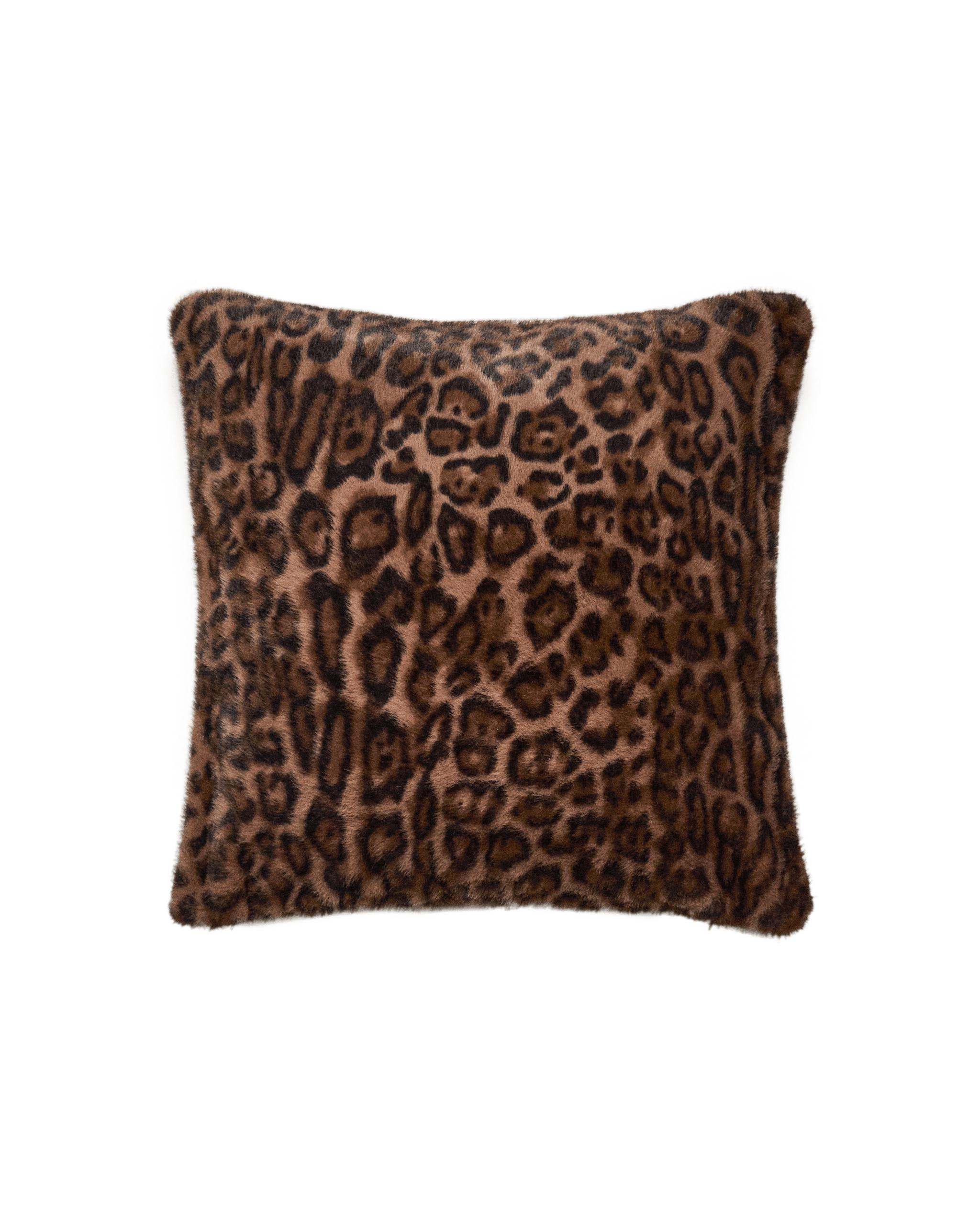 ZARA HOME新品タグ付エコファークッションカバー中綿あり2点セット フェイクファー クッションカバー | Zara Home 日本⁄Japan