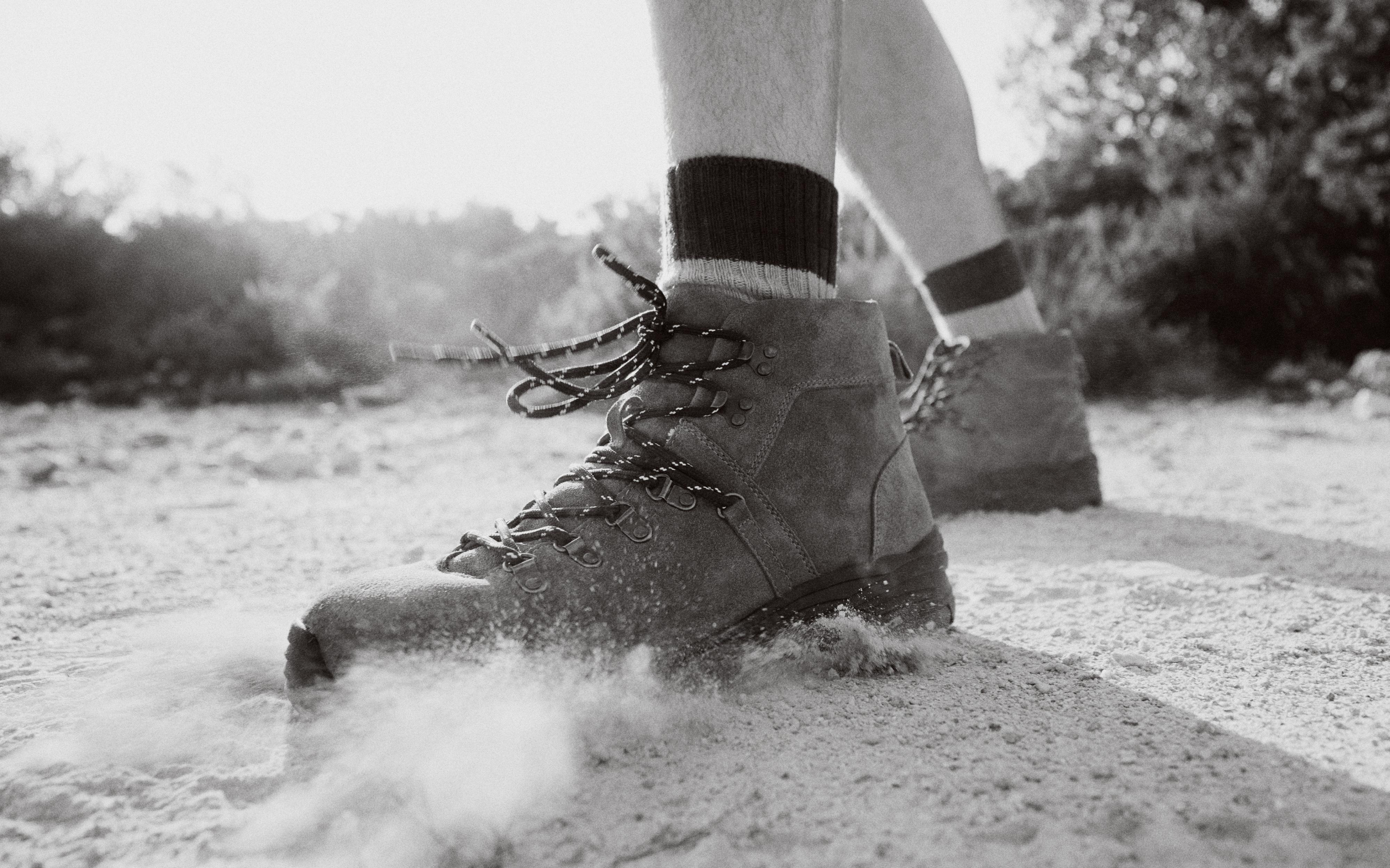 WOOL HIKING BOOTS AND SOCKS product thumbnail 12