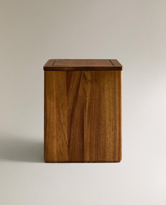 Square Wooden Bathroom Trash Can with Magnetic Lid