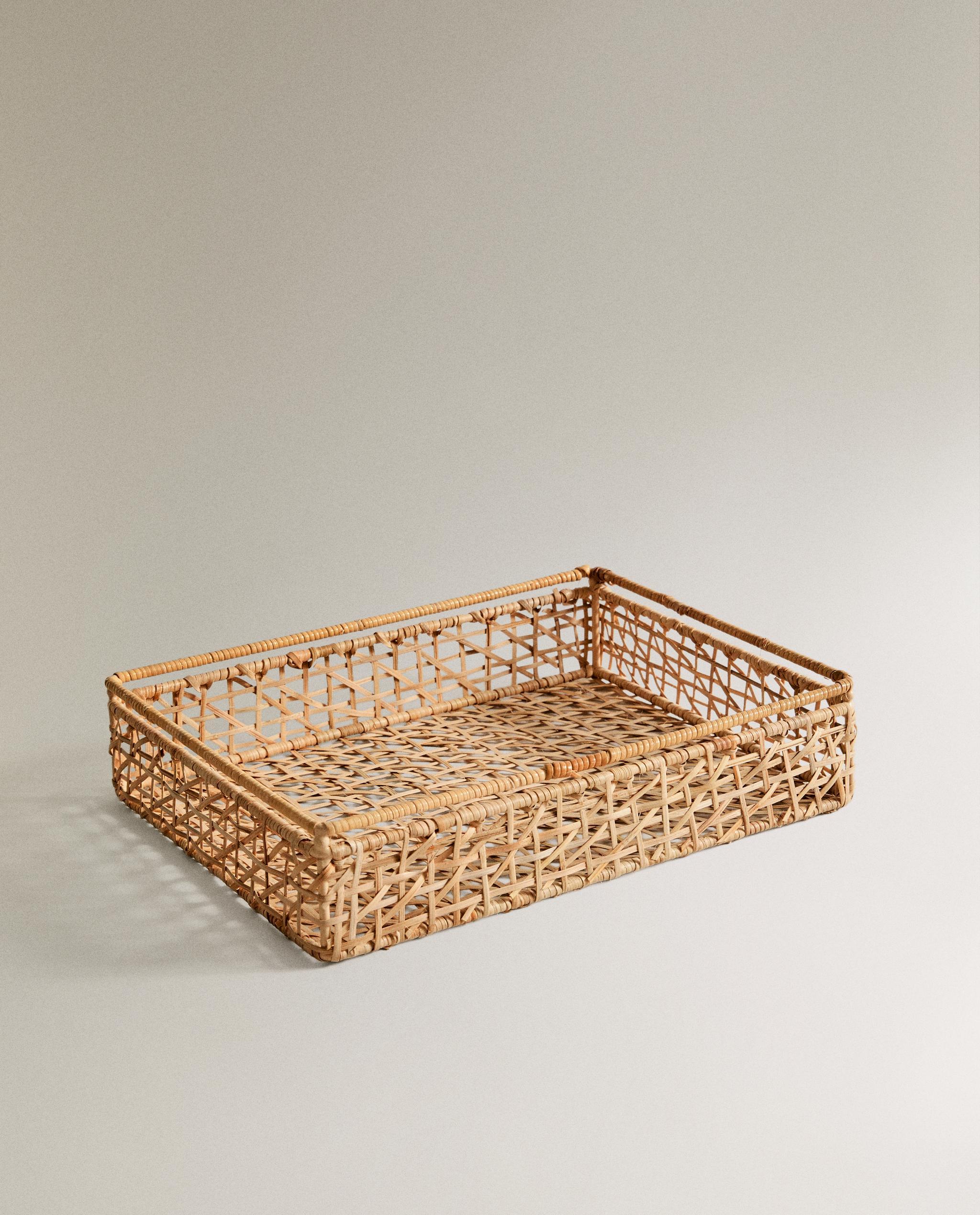 WOVEN RATTAN TRAY product thumbnail 2