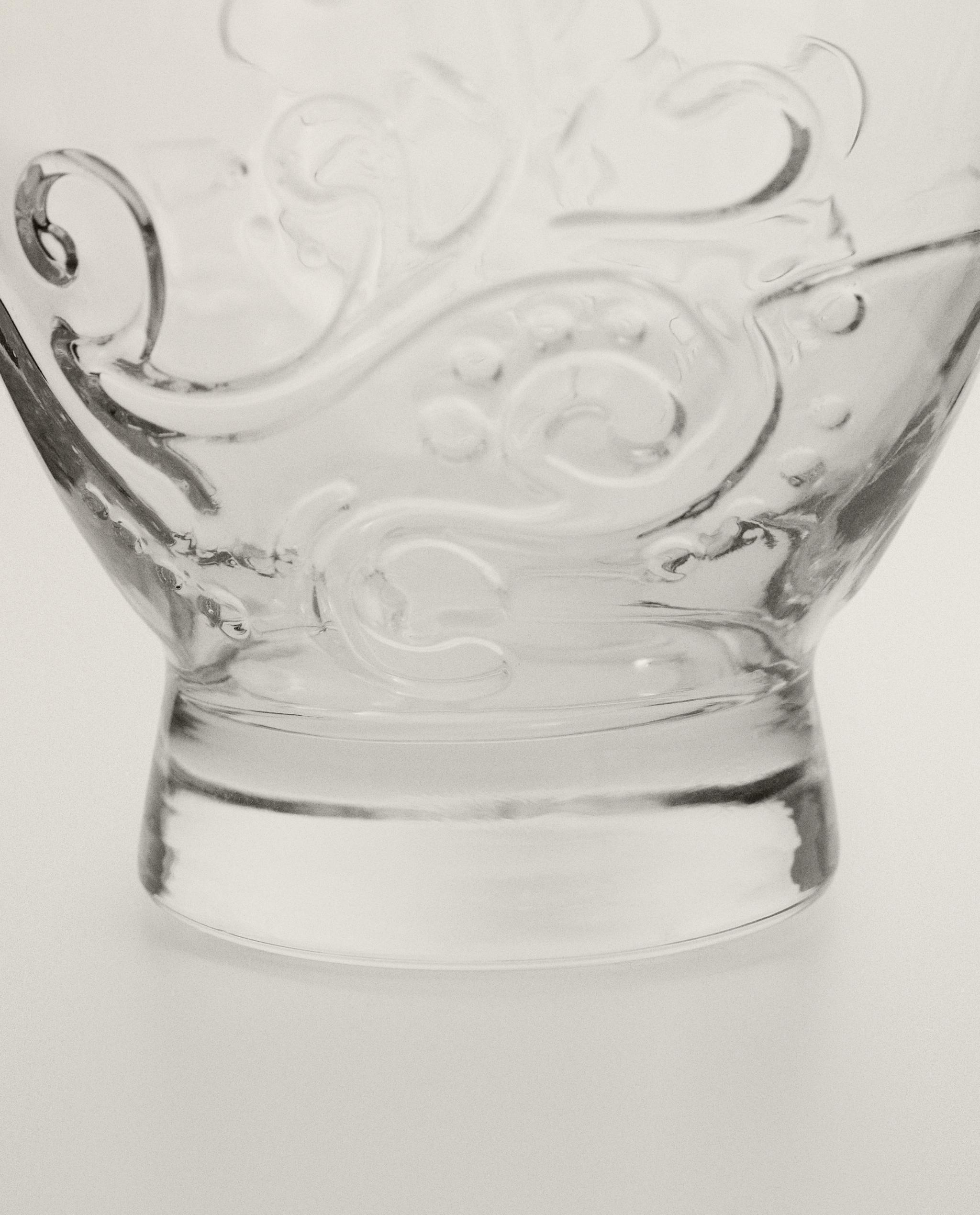 RAISED FLORAL DESIGN GLASS TUMBLER product thumbnail 3