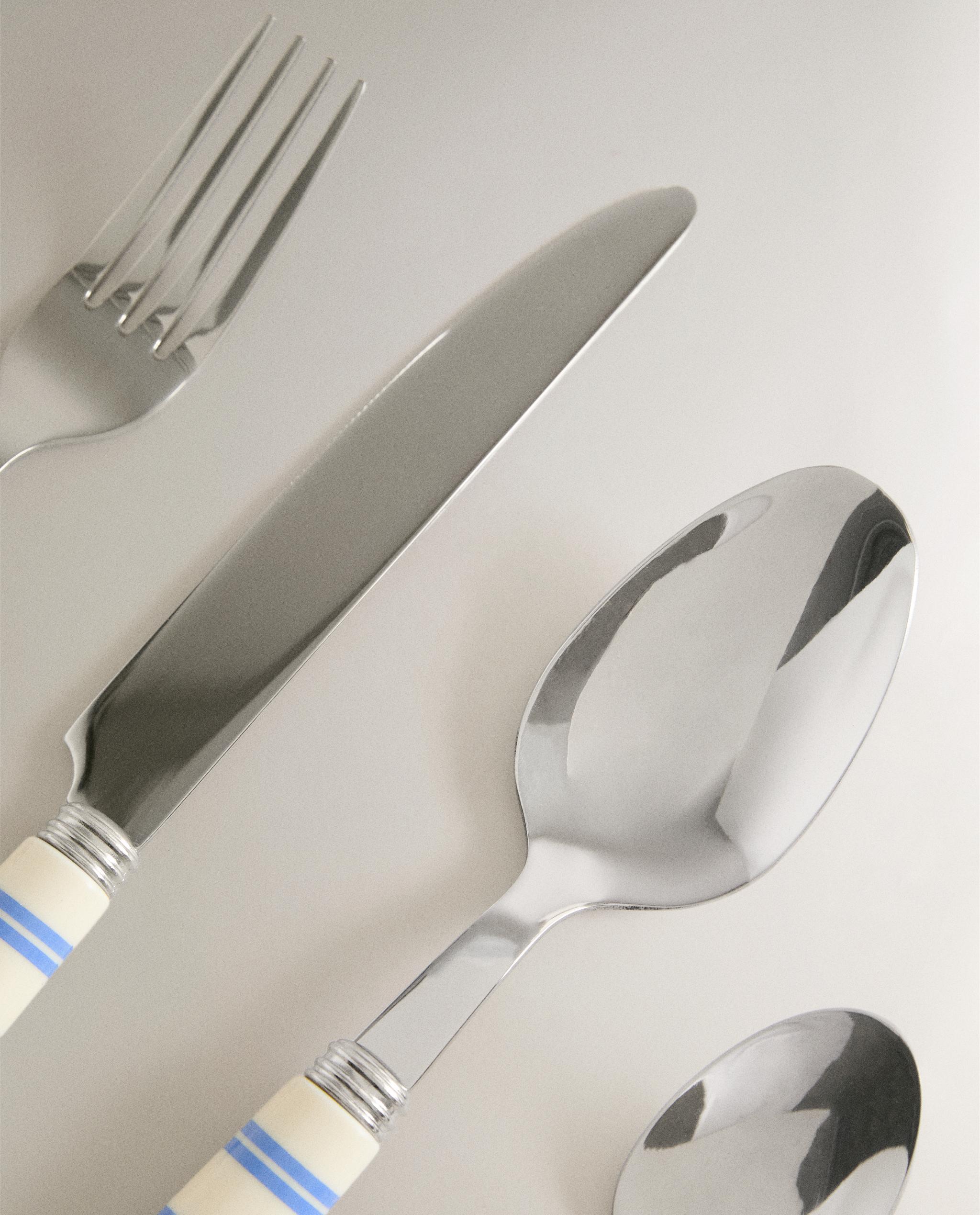 CUTLERY SET WITH STRIPED HANDLE (SET OF 4) product thumbnail 7