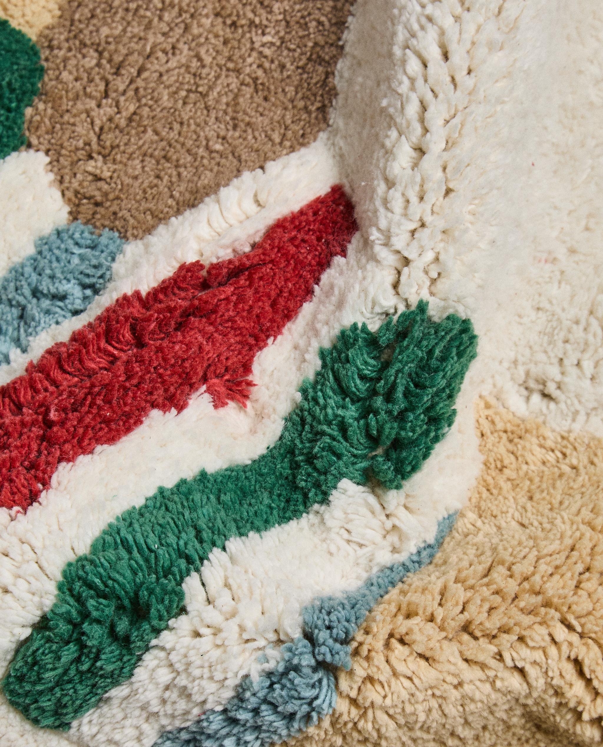 CHILDREN'S DOG BATH MAT product thumbnail 4