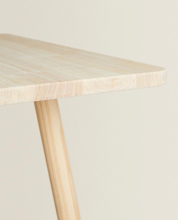 BEAR WOOD TABLE product thumbnail 6