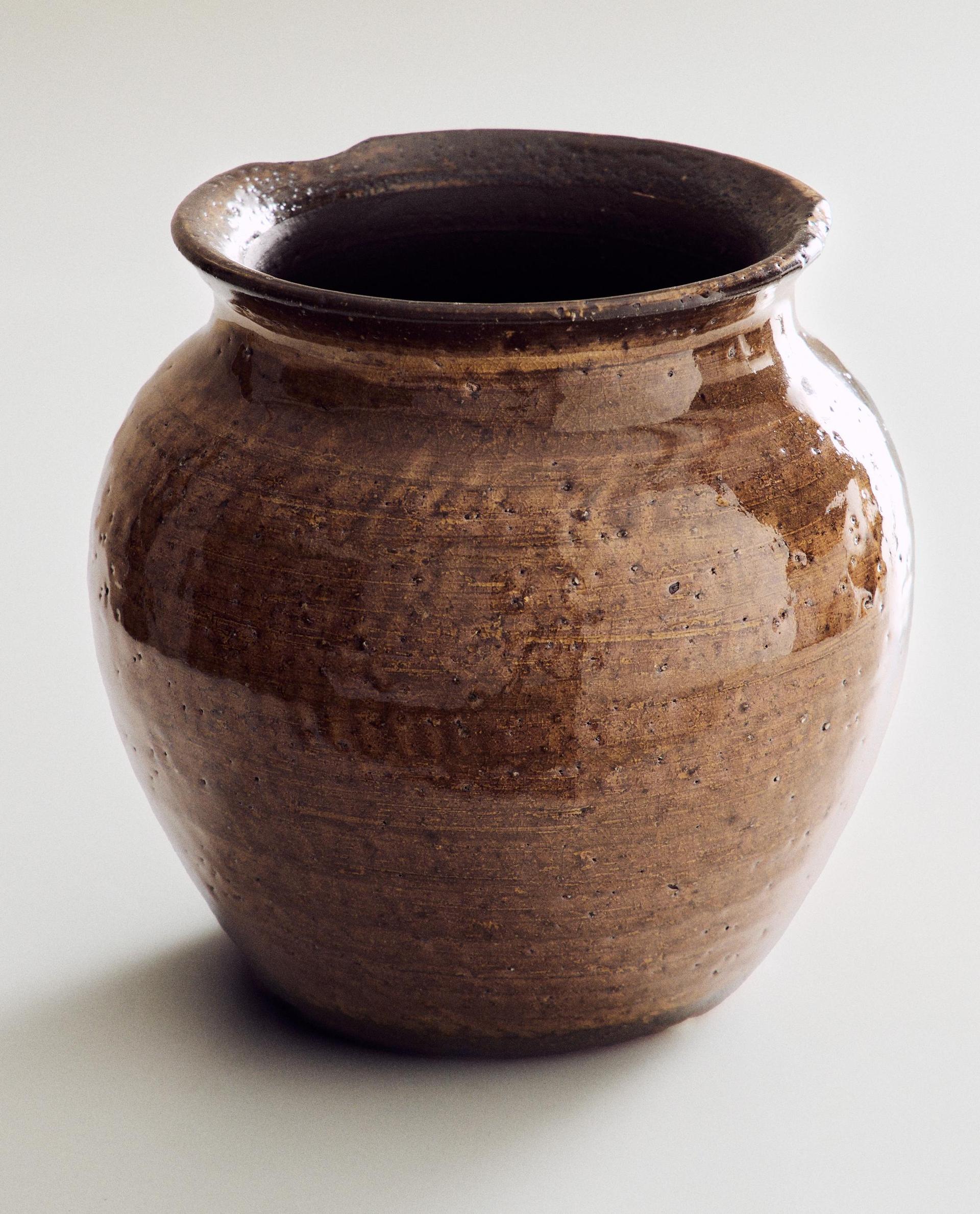 CERAMIC VASE CERAMIC VASE