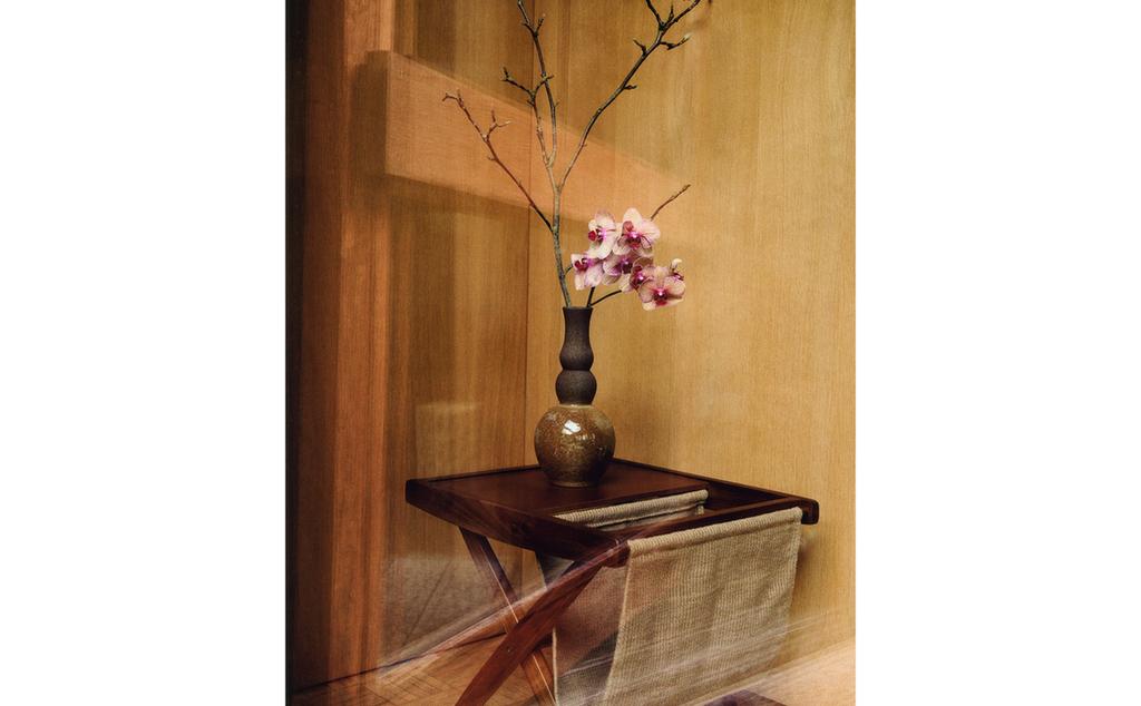 Zara Magazine Holder