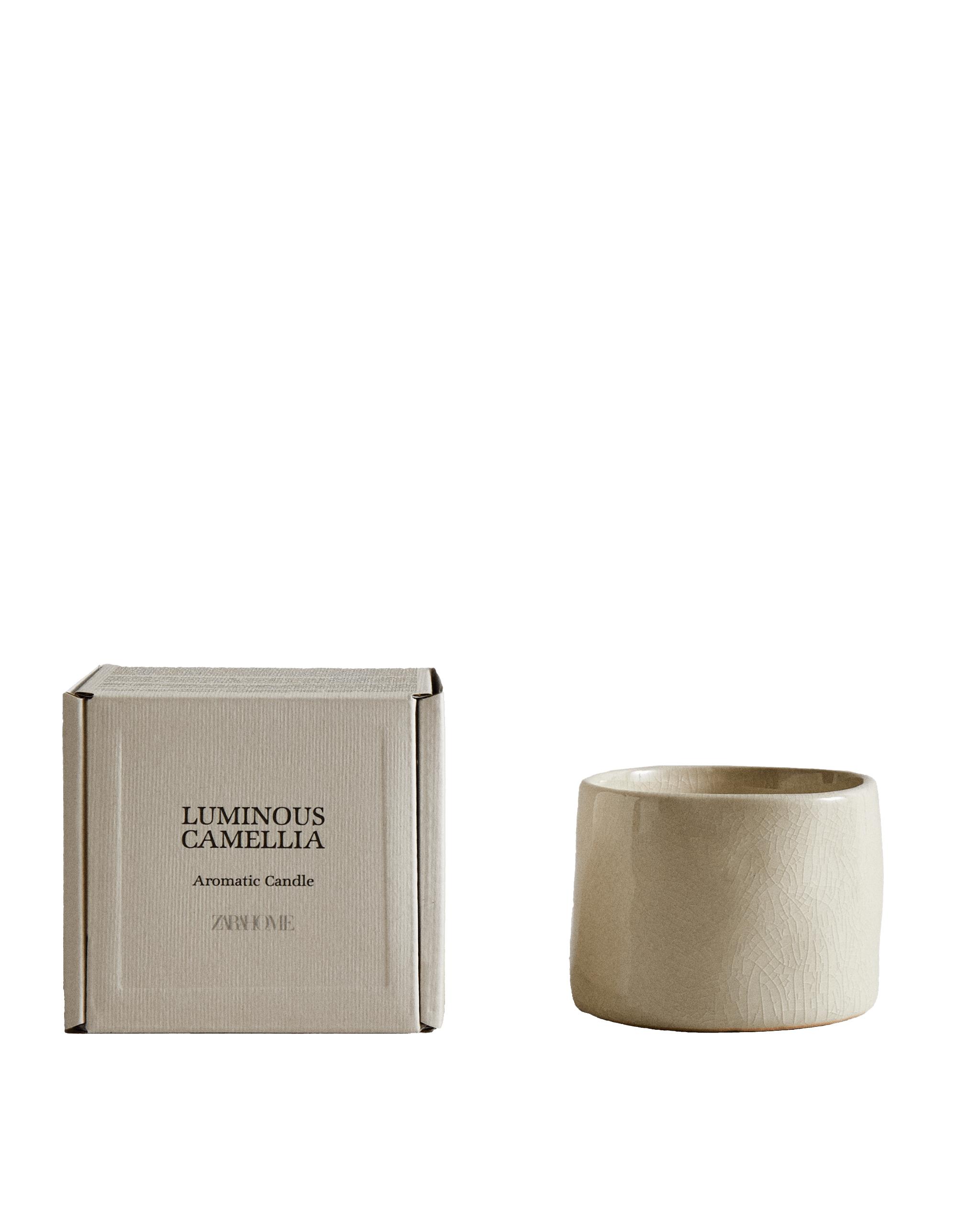 FLORAL SCENTED CANDLES product thumbnail 18