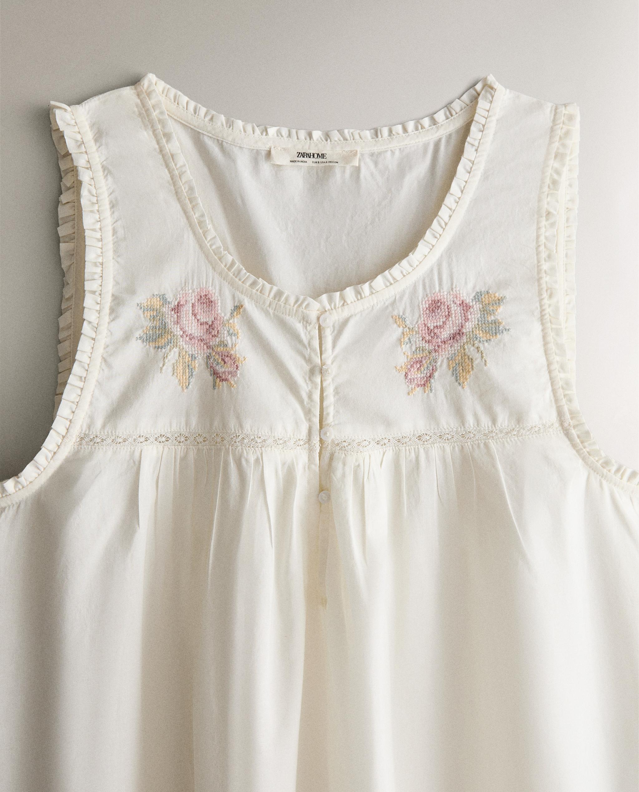 EMBROIDERED COTTON NIGHTDRESS product thumbnail 4