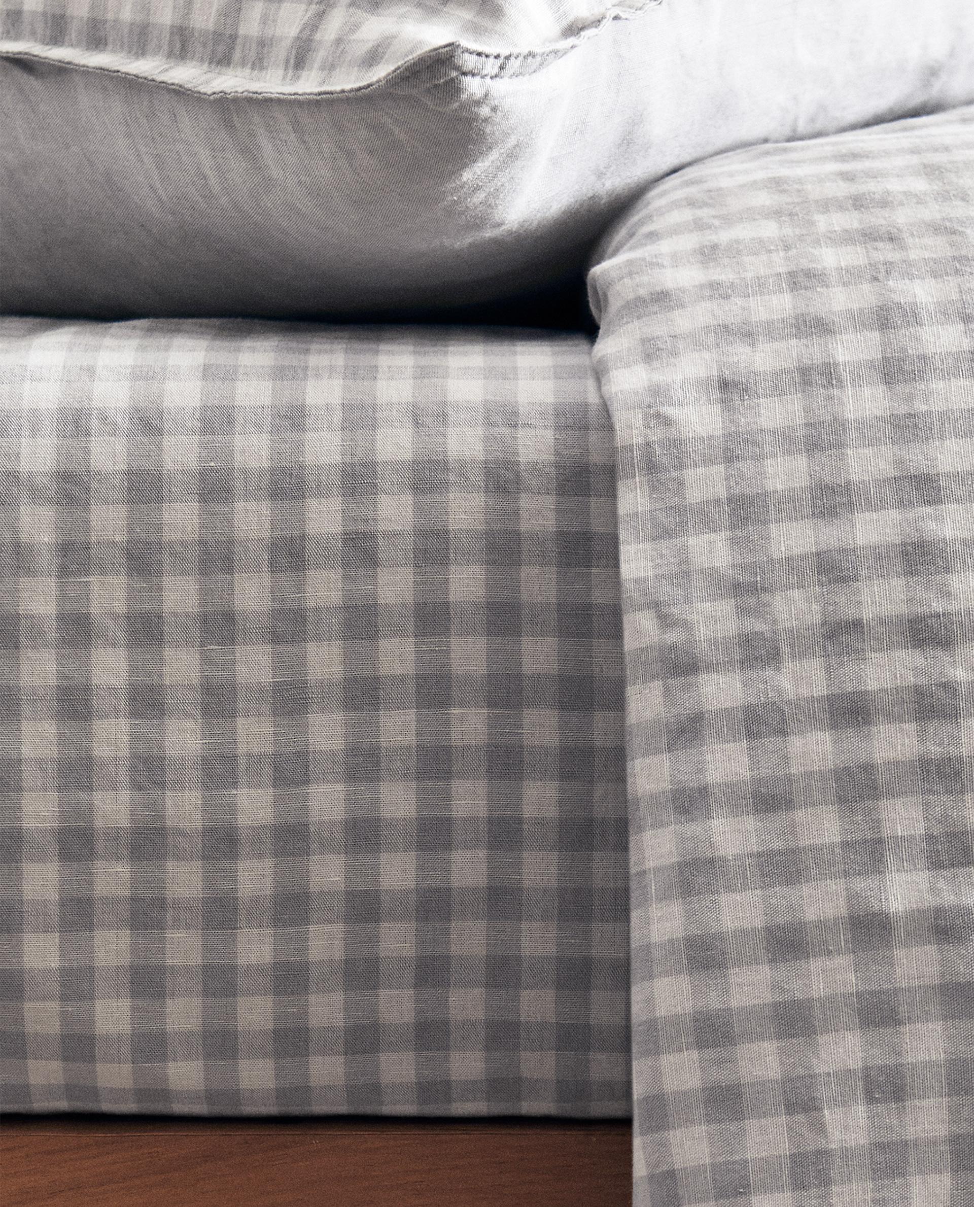 ZARAホーム チェックベットカバー