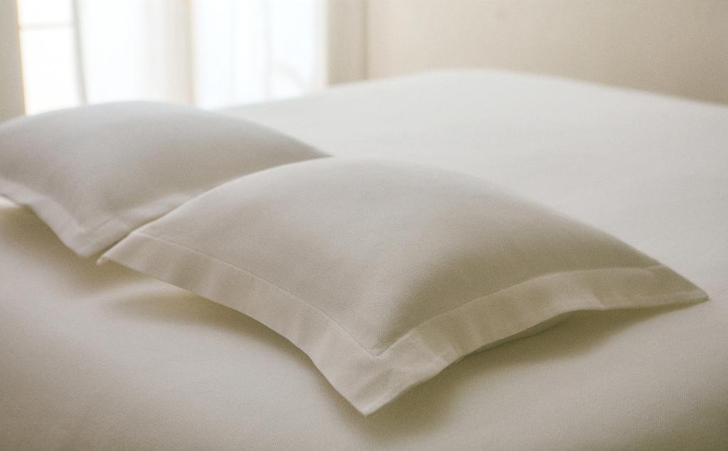 ЧЕХОЛ ДЛЯ ПОДУШКИ ИЗ ХЛОПКА ПИКЕ С МЕРЕЖКОЙ