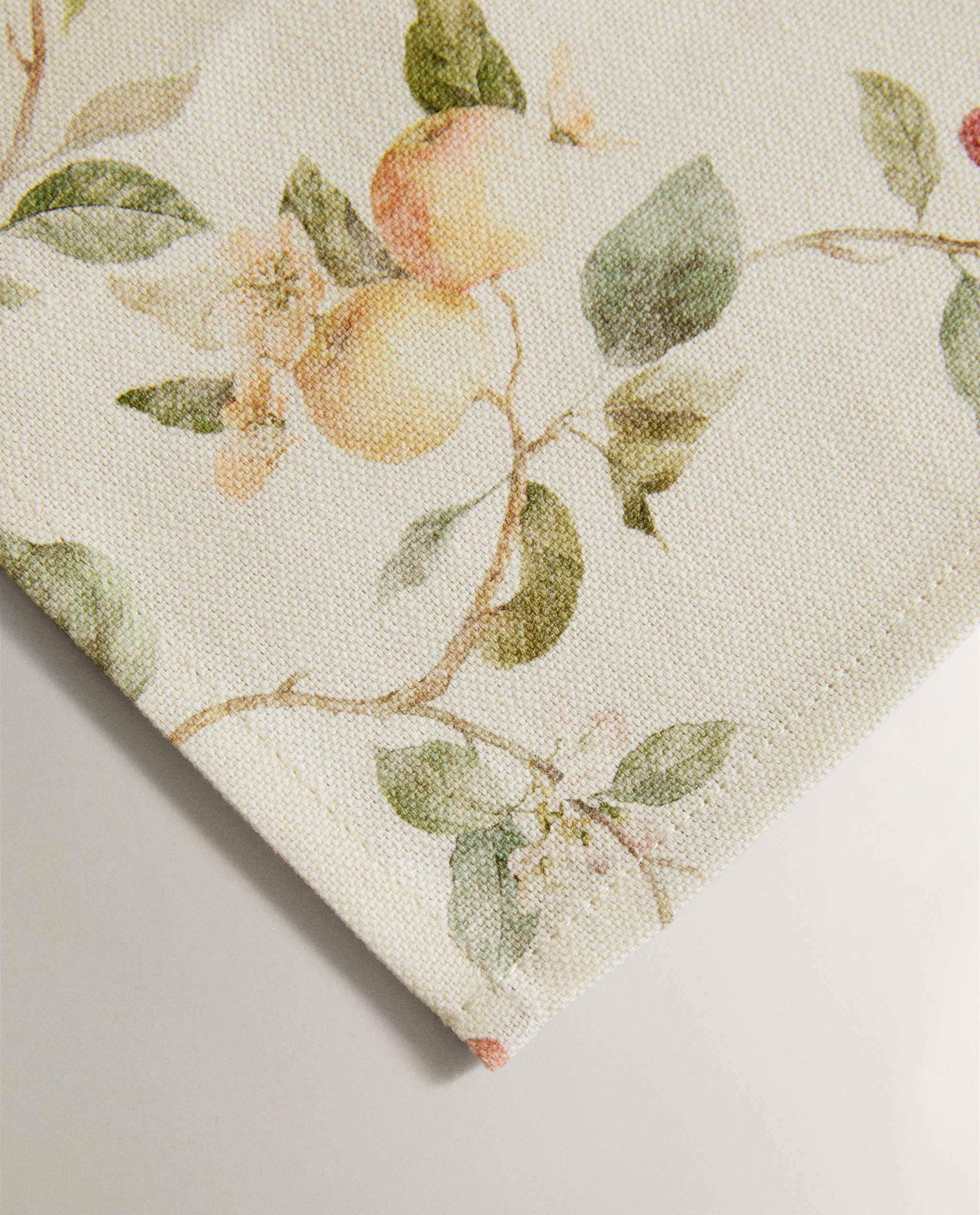 BOTANICAL PRINT TABLECLOTH product thumbnail 7