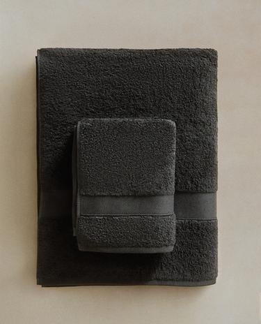 SERVIETTE DE BAIN COTON PREMIUM (600 g/m²)