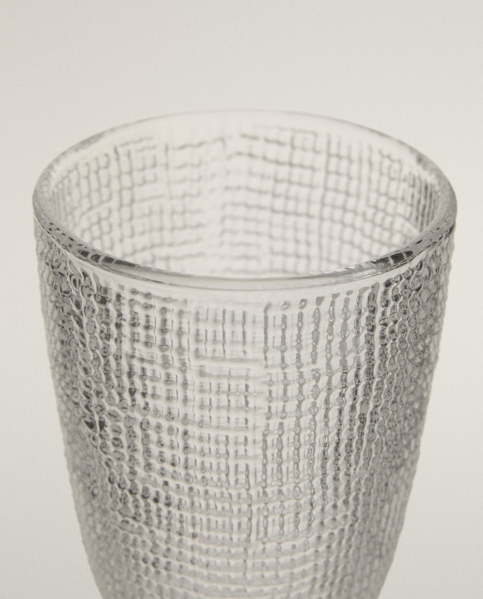 TUMBLER SET WITH RAISED DESIGN product thumbnail 14