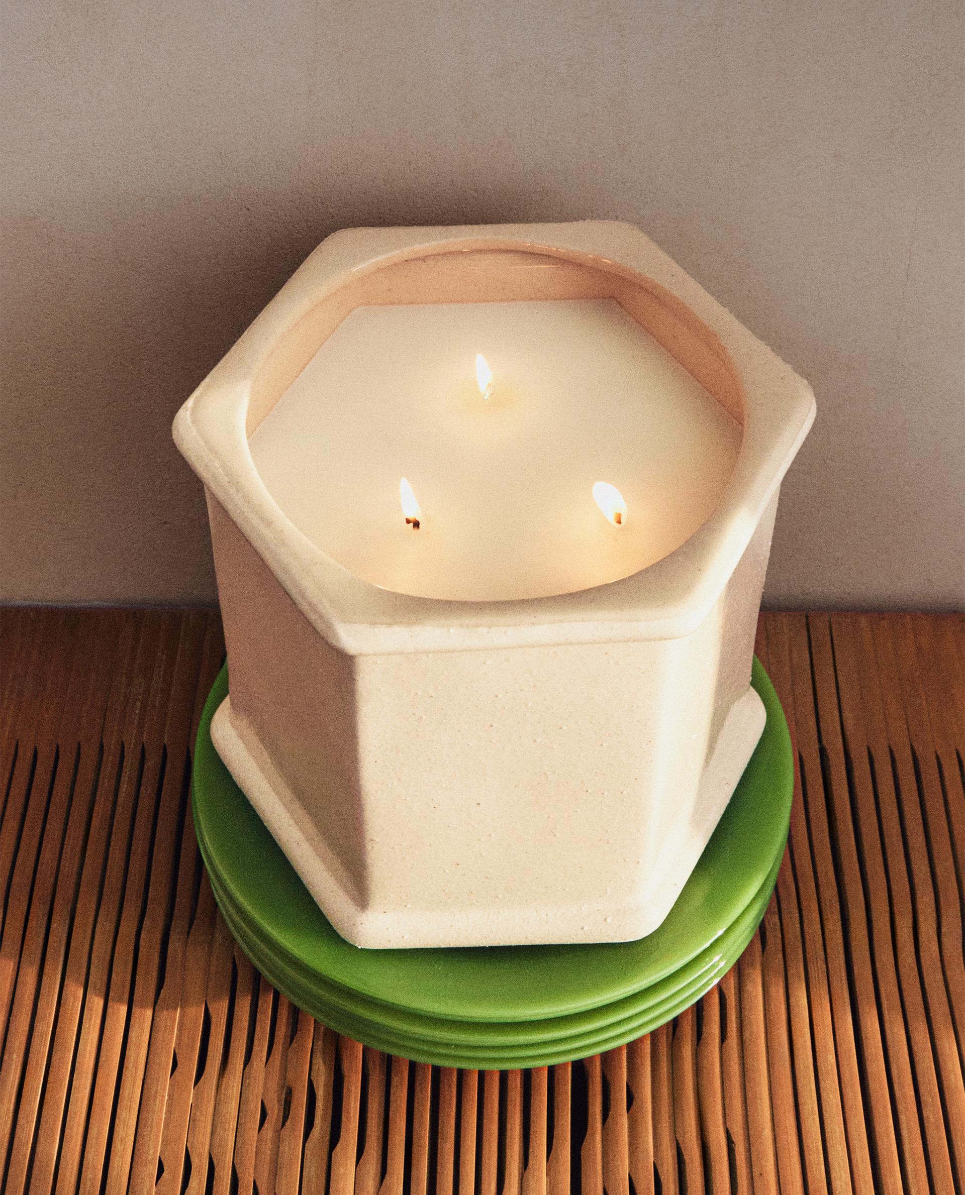 CERAMIC CANDLEHOLDER