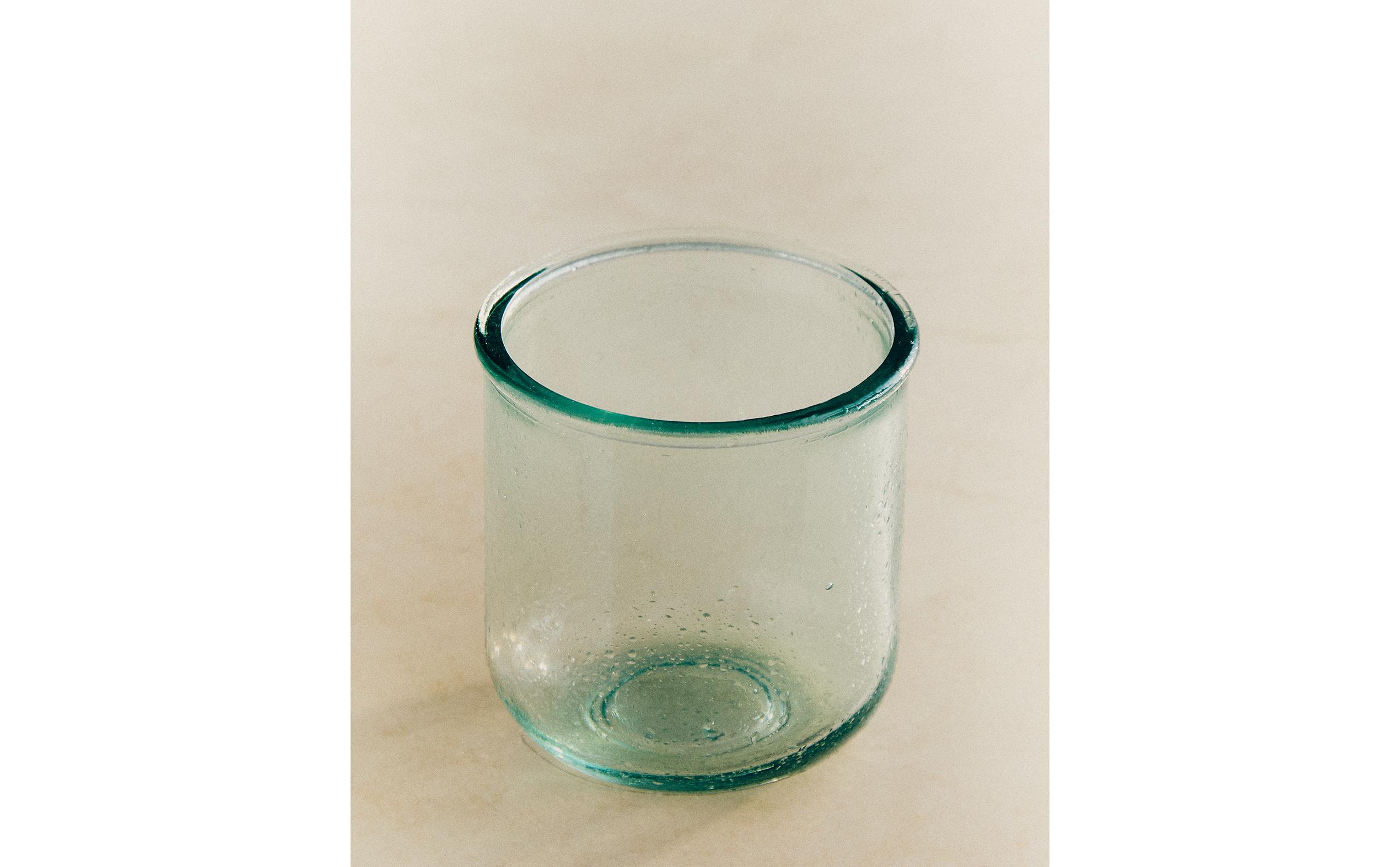 BUBBLED GLASS TOOTHBRUSH HOLDER product thumbnail 9