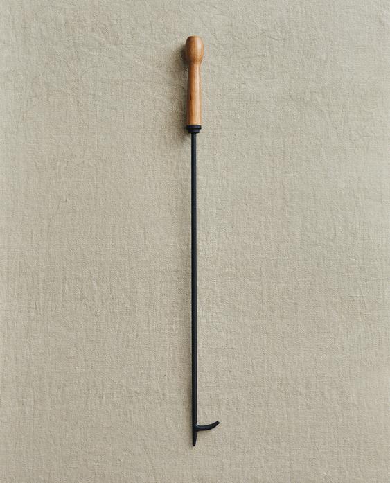 ЗАЛІЗНА КОЧЕРГА ДЛЯ КАМІНА