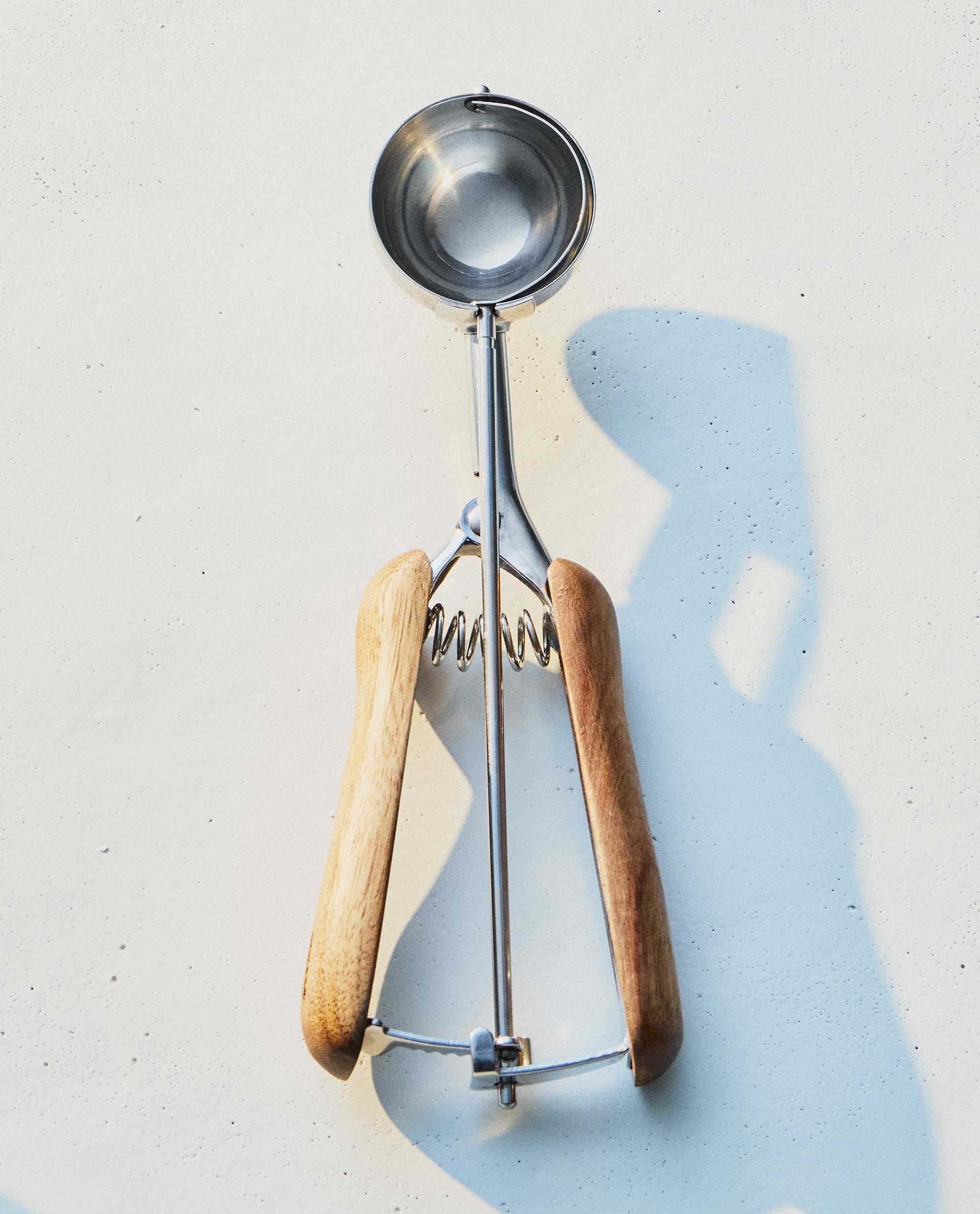 ACACIA ICE CREAM SPOON product thumbnail 11