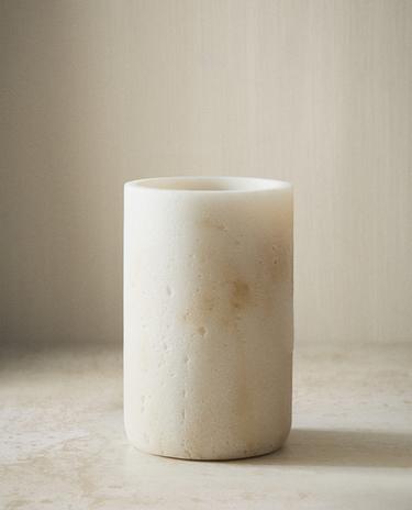 PORTA-ESCOVA DE DENTES COM EFEITO MÁRMORE PORTA-ESCOVA DE DENTES COM EFEITO MÁRMORE