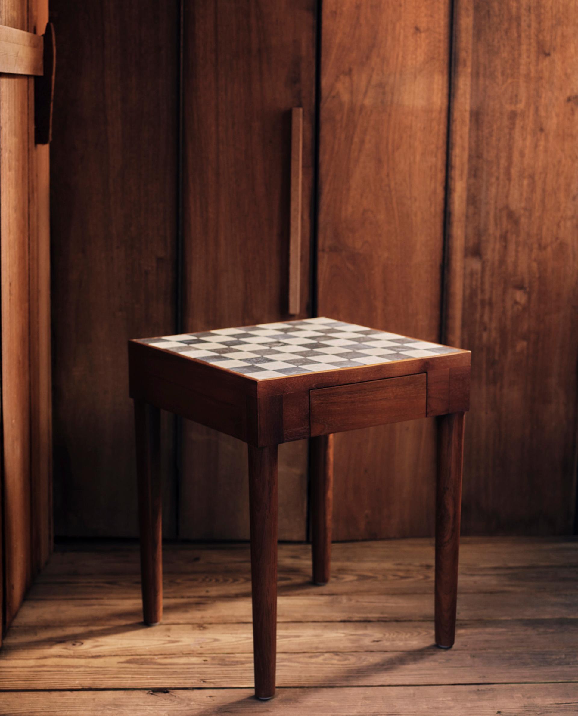 TEAK SIDE TABLE WITH MARBLE CHESS TOP