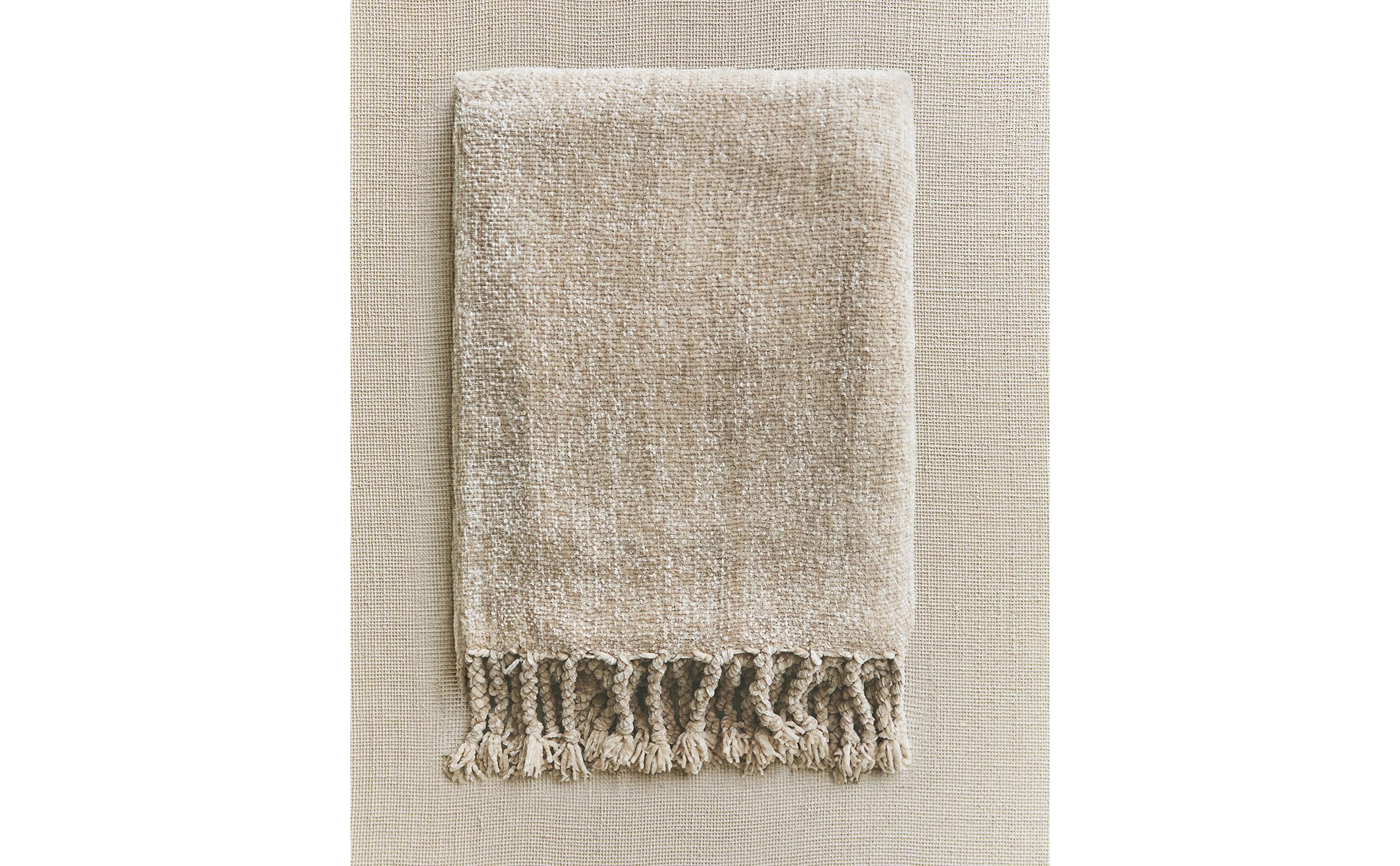 ZARA HOME - ほぼ新品　ザラホーム　ブランケット　ファー　グレー ZARA HOME - Muyihome ヒョウ柄 リバーシブル 大判 ブランケット