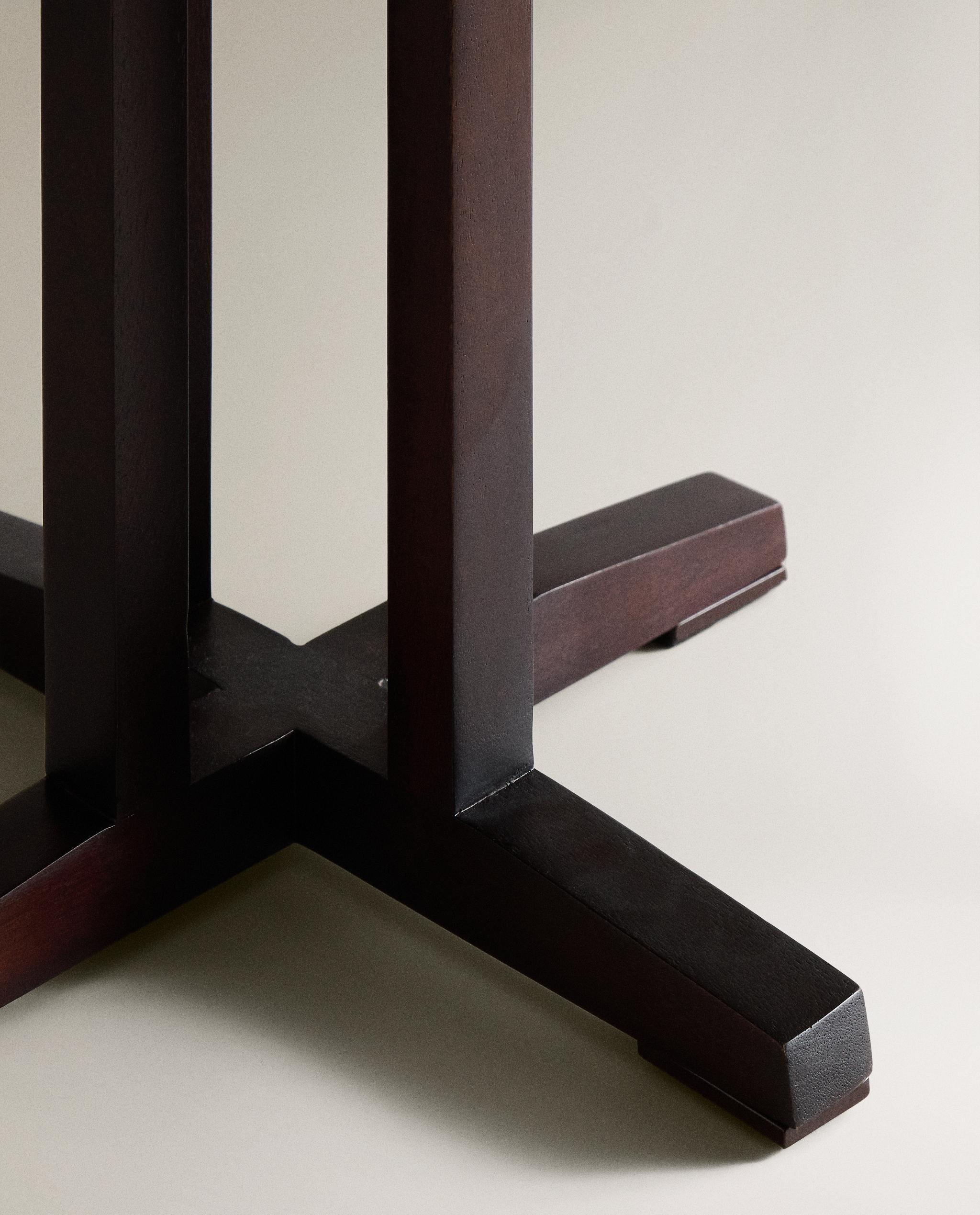 ROUND SIDE TABLE product thumbnail 8