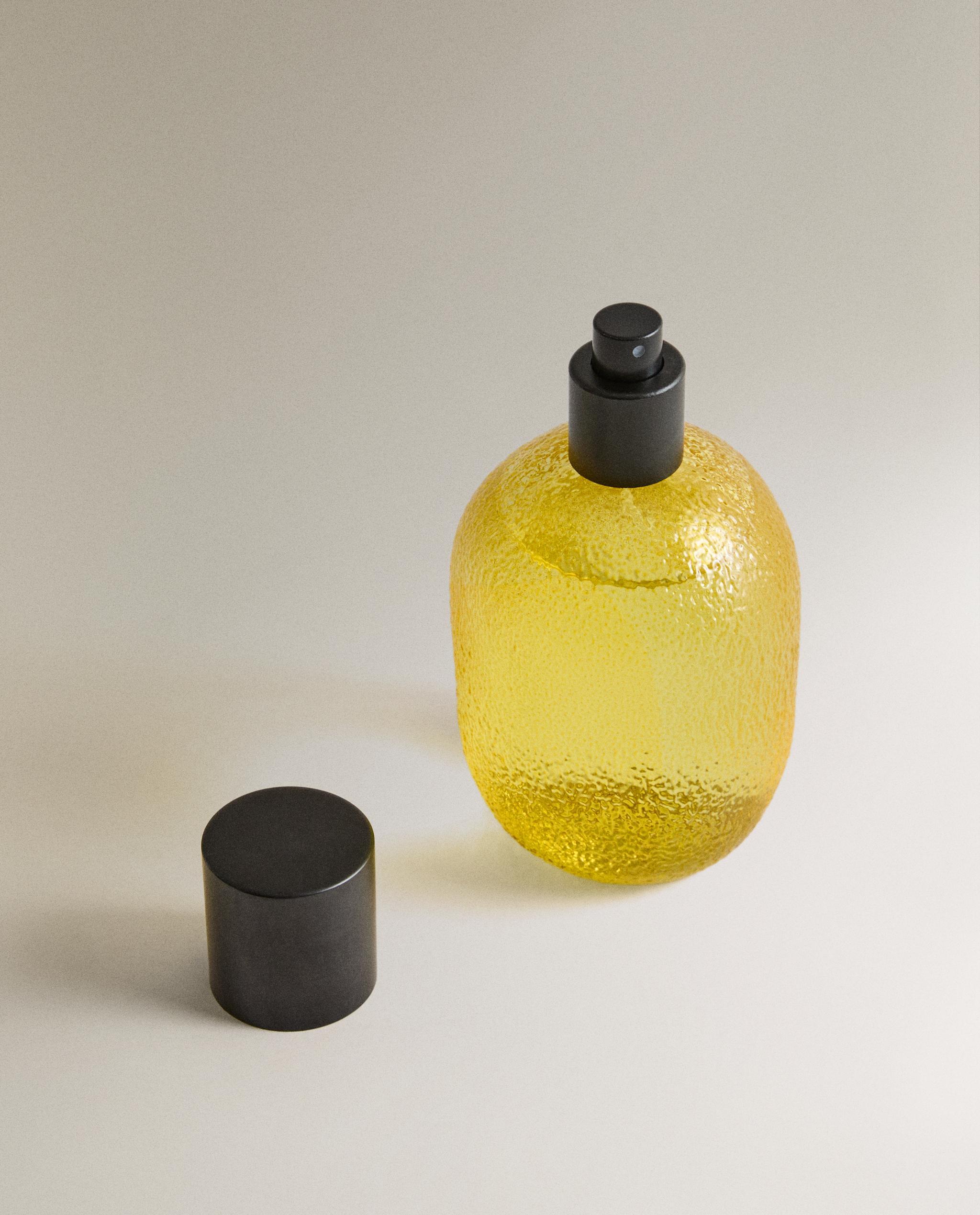 (190 ML) GINGER LEMON FABRIC FRESHENER SPRAY product thumbnail 3