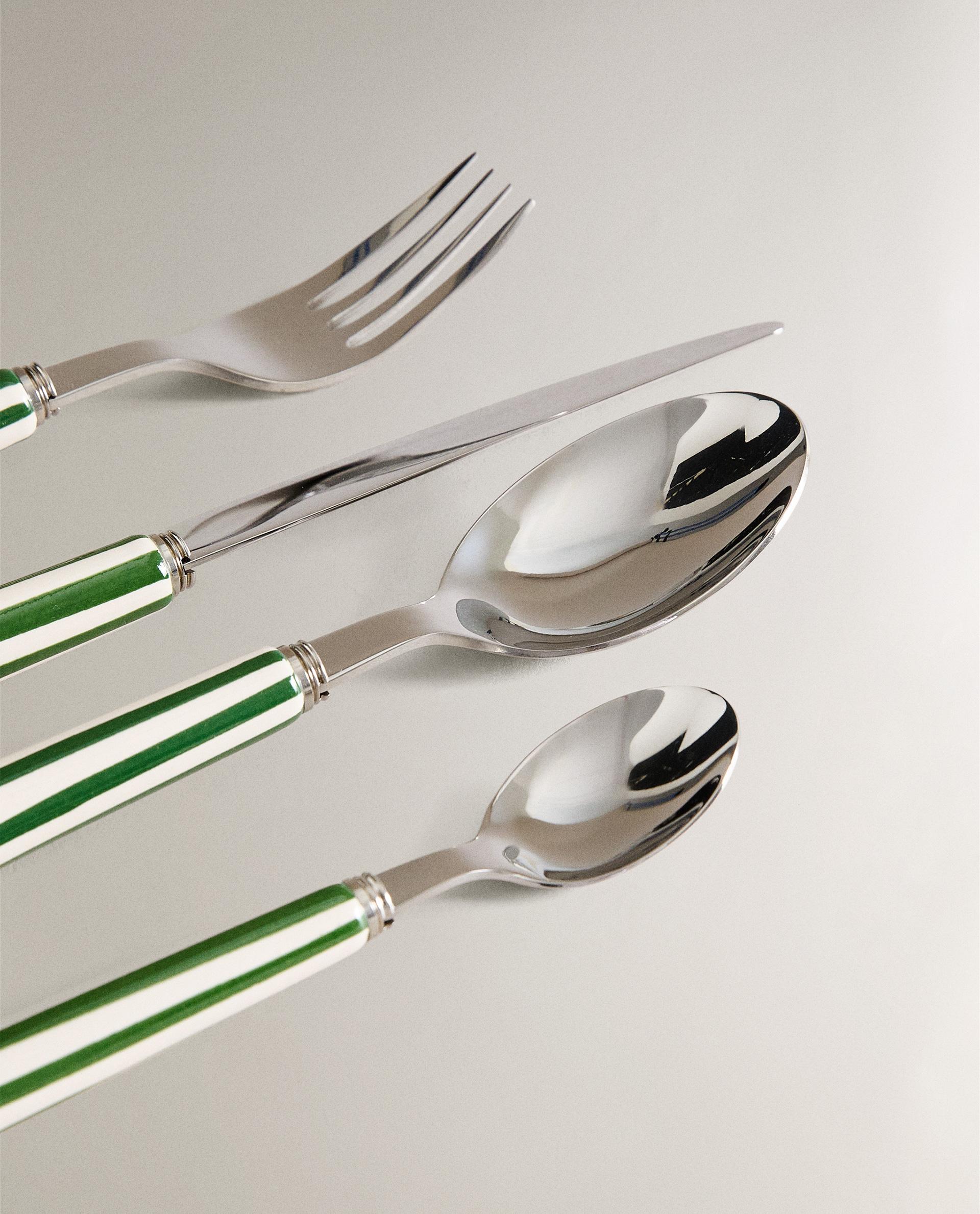 4-PIECE CUTLERY SET WITH CERAMIC HANDLE