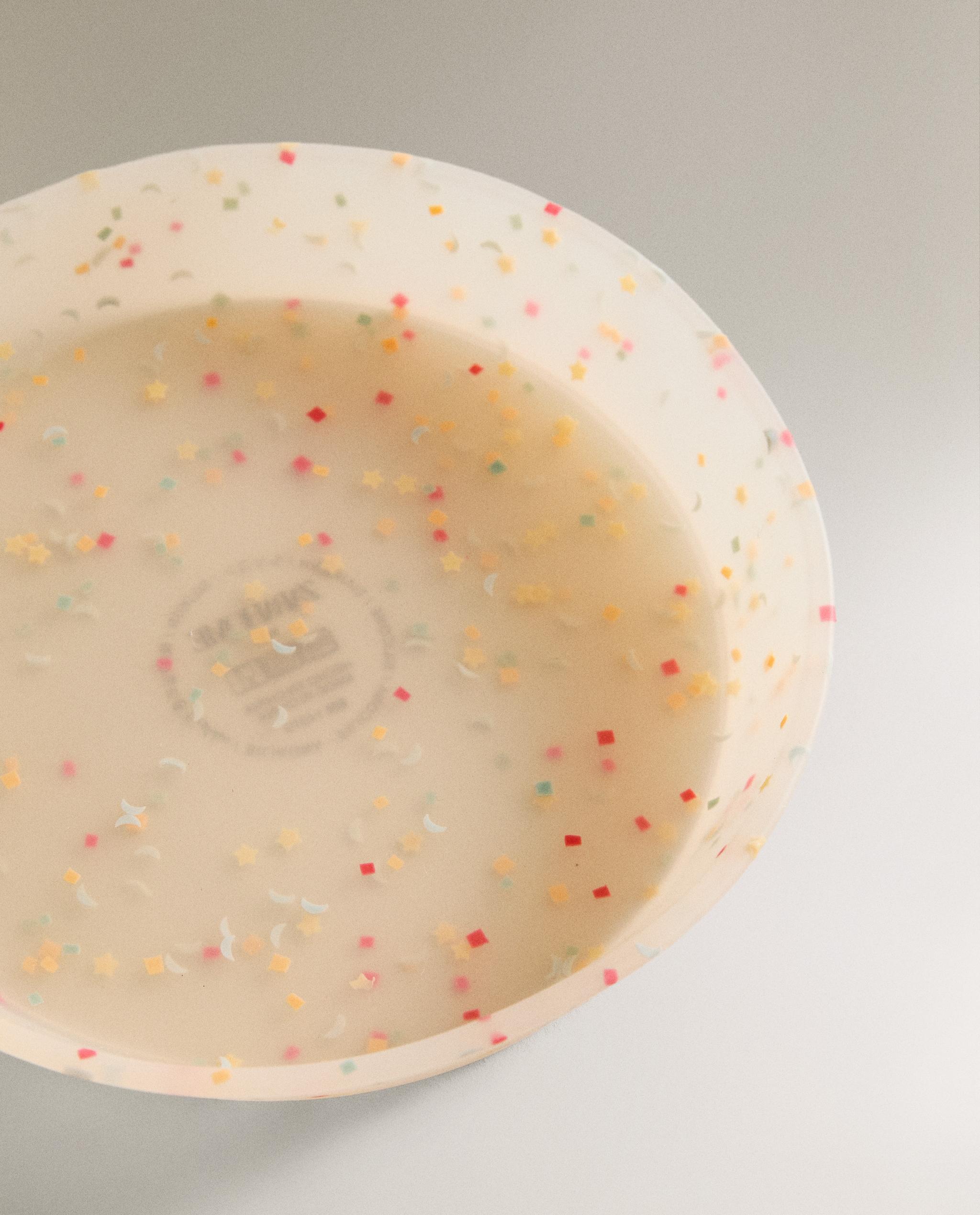 KIDS’ CONFETTI SILICONE DINNER SET product thumbnail 7