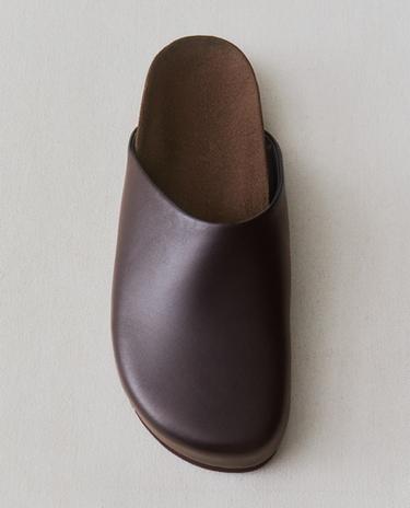SABOTS CUIR MINIMALISTES