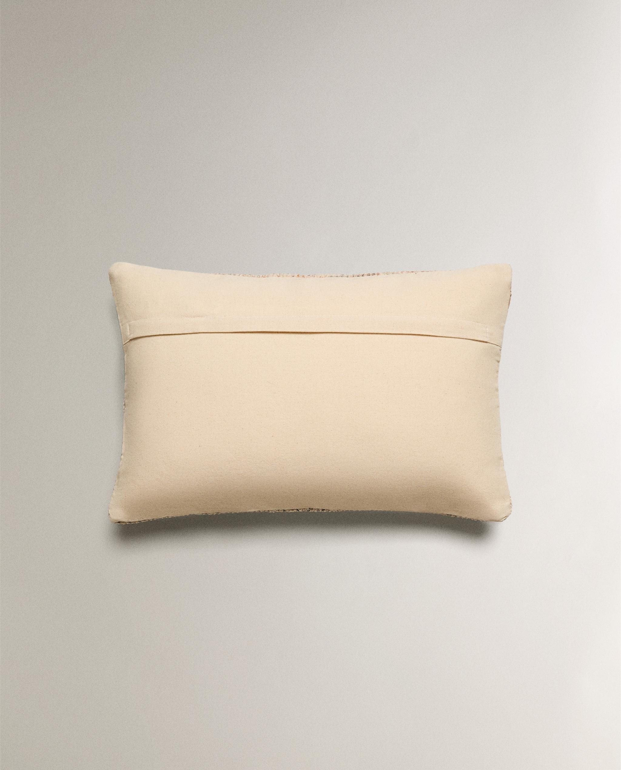 【新品・定価2枚13,980円】ZARA クッションカバー2枚セット ヴィンテージ クッションカバー | Zara Home 日本/Japan