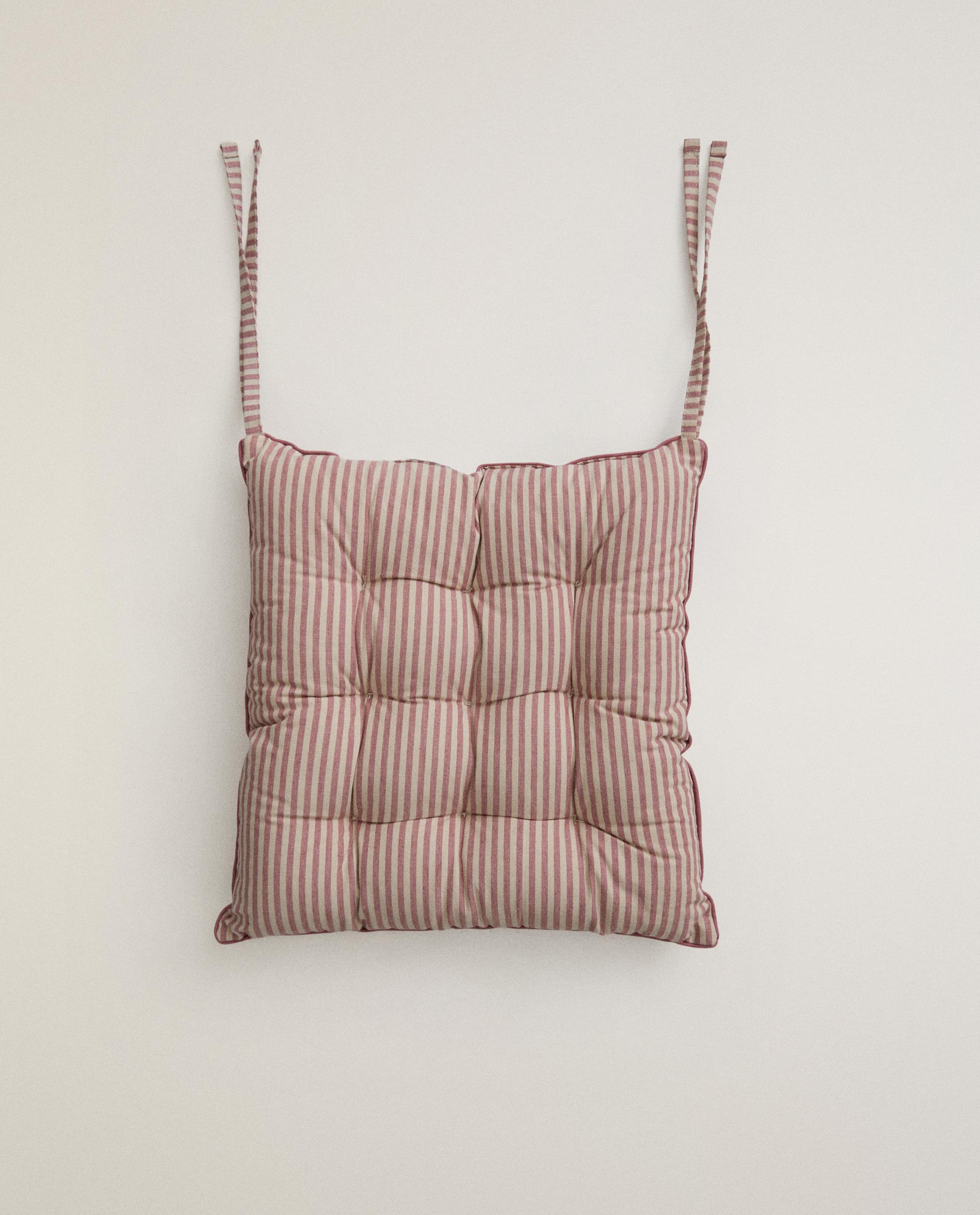 STRIPED SEAT CUSHION product thumbnail 6