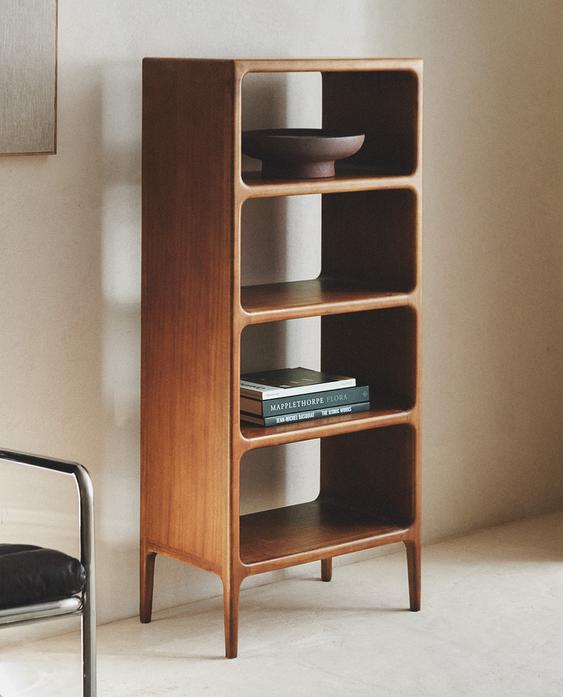 HIGH HONEY OAK BOOKCASE