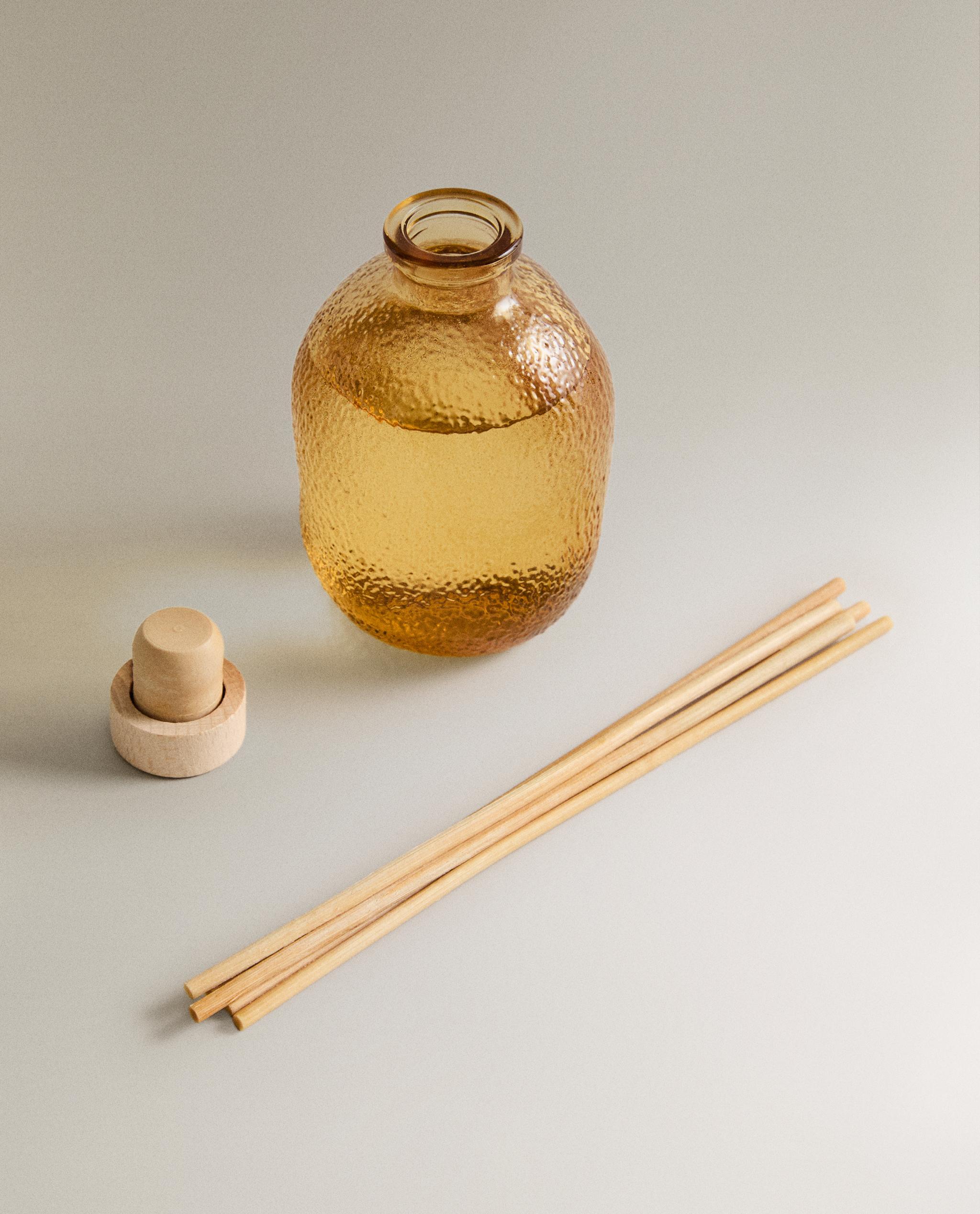 FLEUR DE MANDARINE REED DIFFUSERS AND SCENTED CANDLE product thumbnail 12