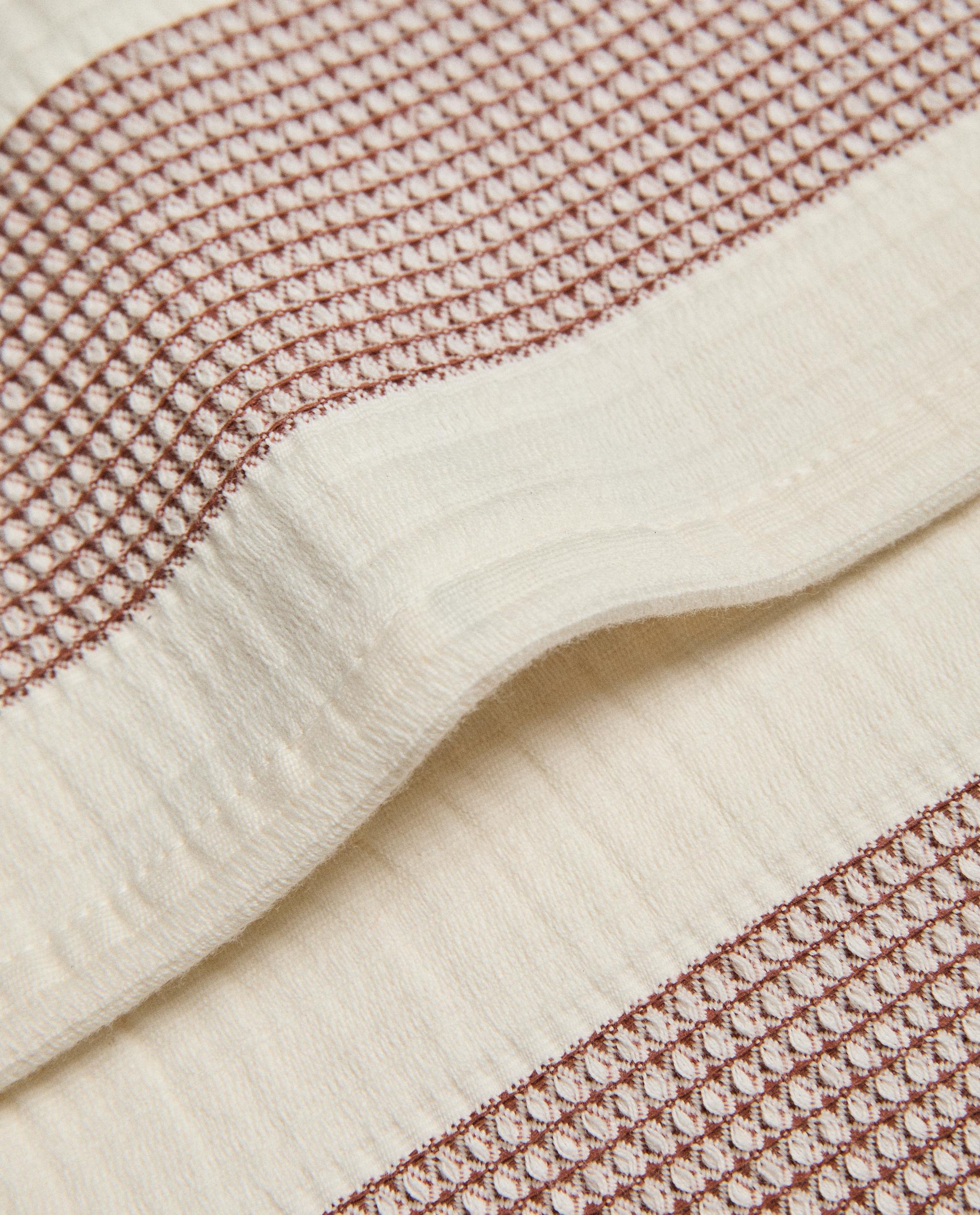 KIDS’ STRIPED CUSHION COVER product thumbnail 4