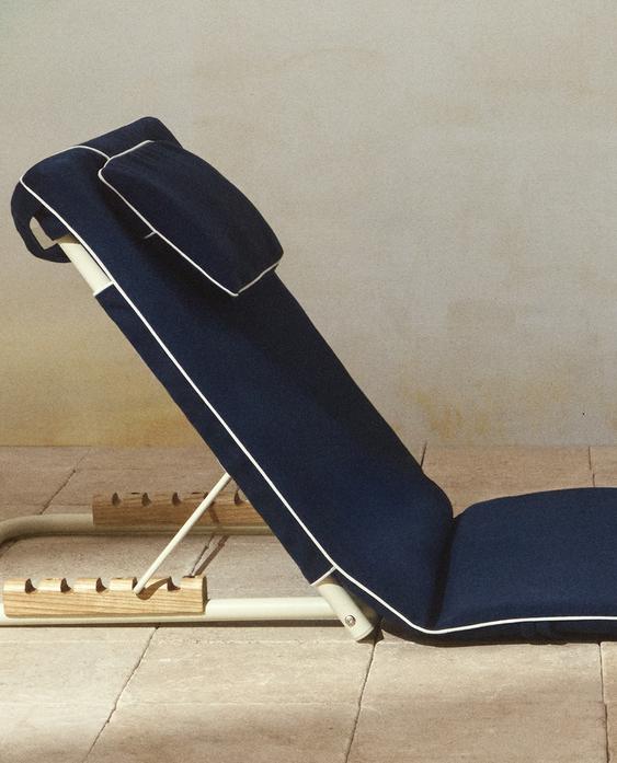 FOLDING BEACH GROUND LOUNGER FOLDING BEACH GROUND LOUNGER