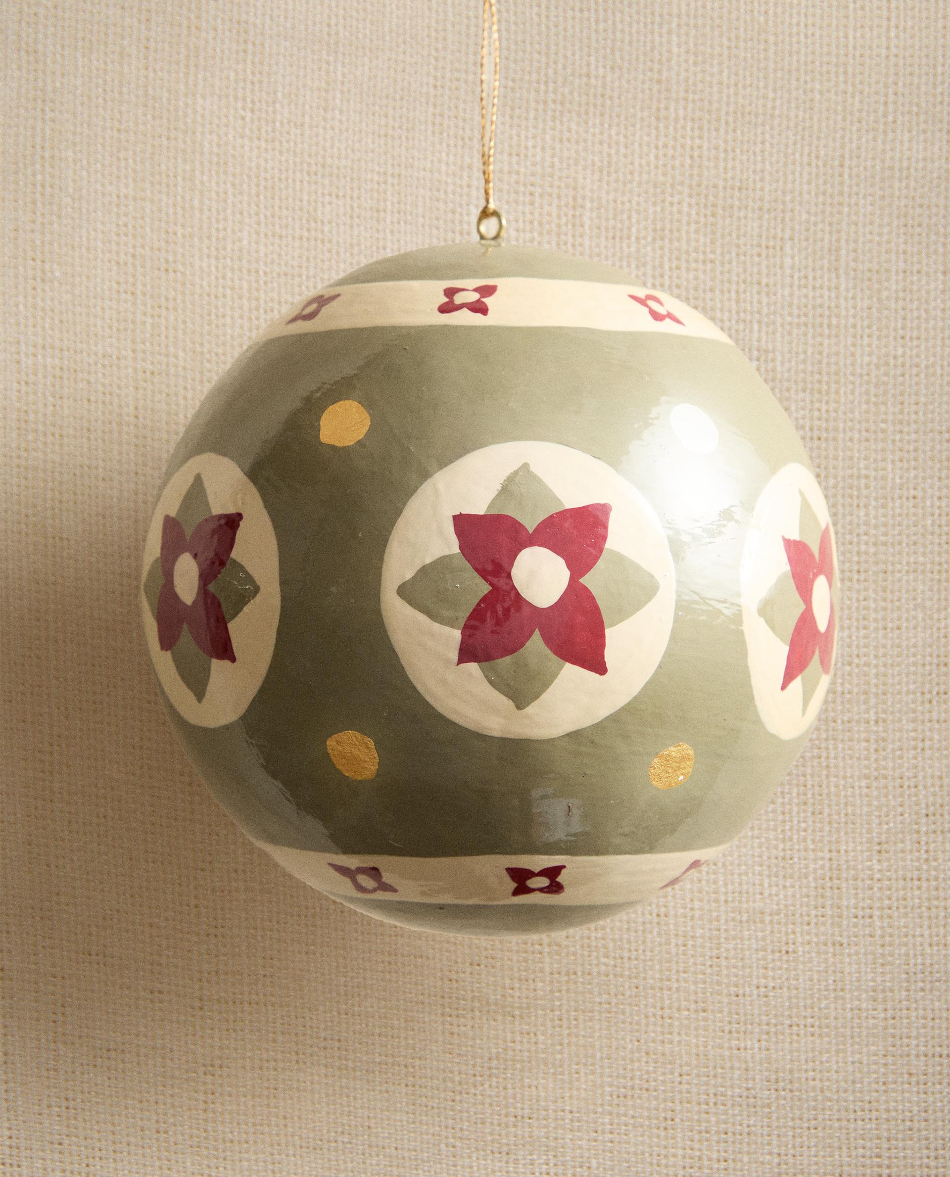 星型紙製ボールクリスマスツリーオーナメント | Zara Home 日本/Japan