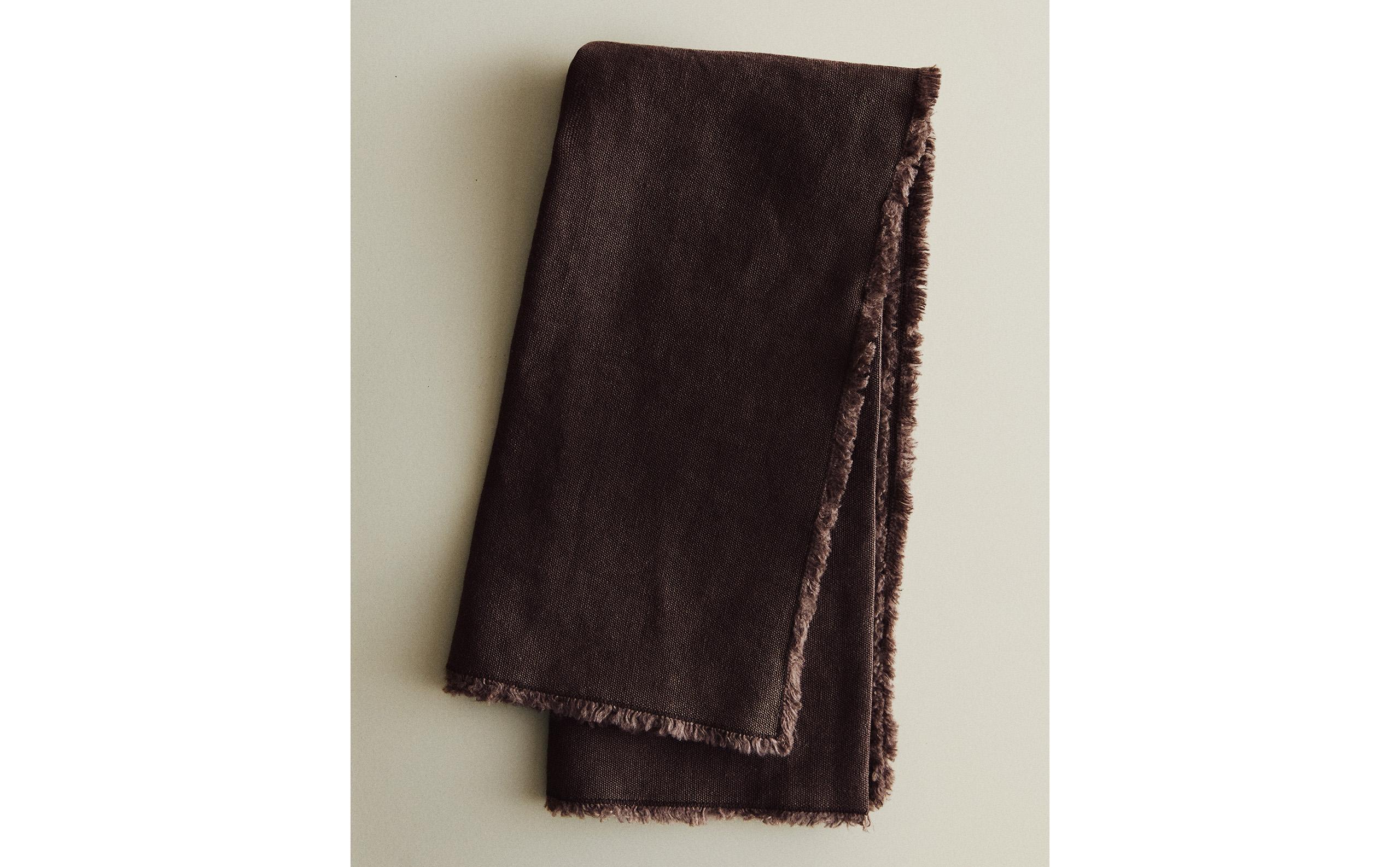 NAPKIN 01 product thumbnail 9