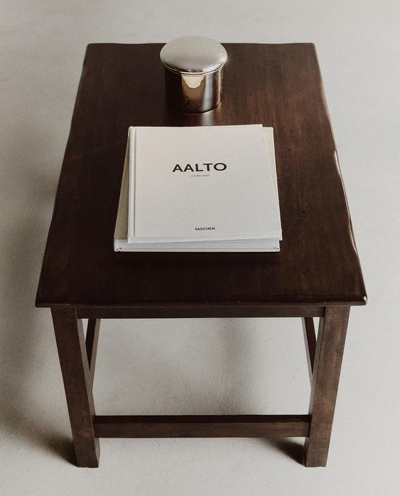 TABLE D'APPOINT EN BOIS TABLE D'APPOINT EN BOIS