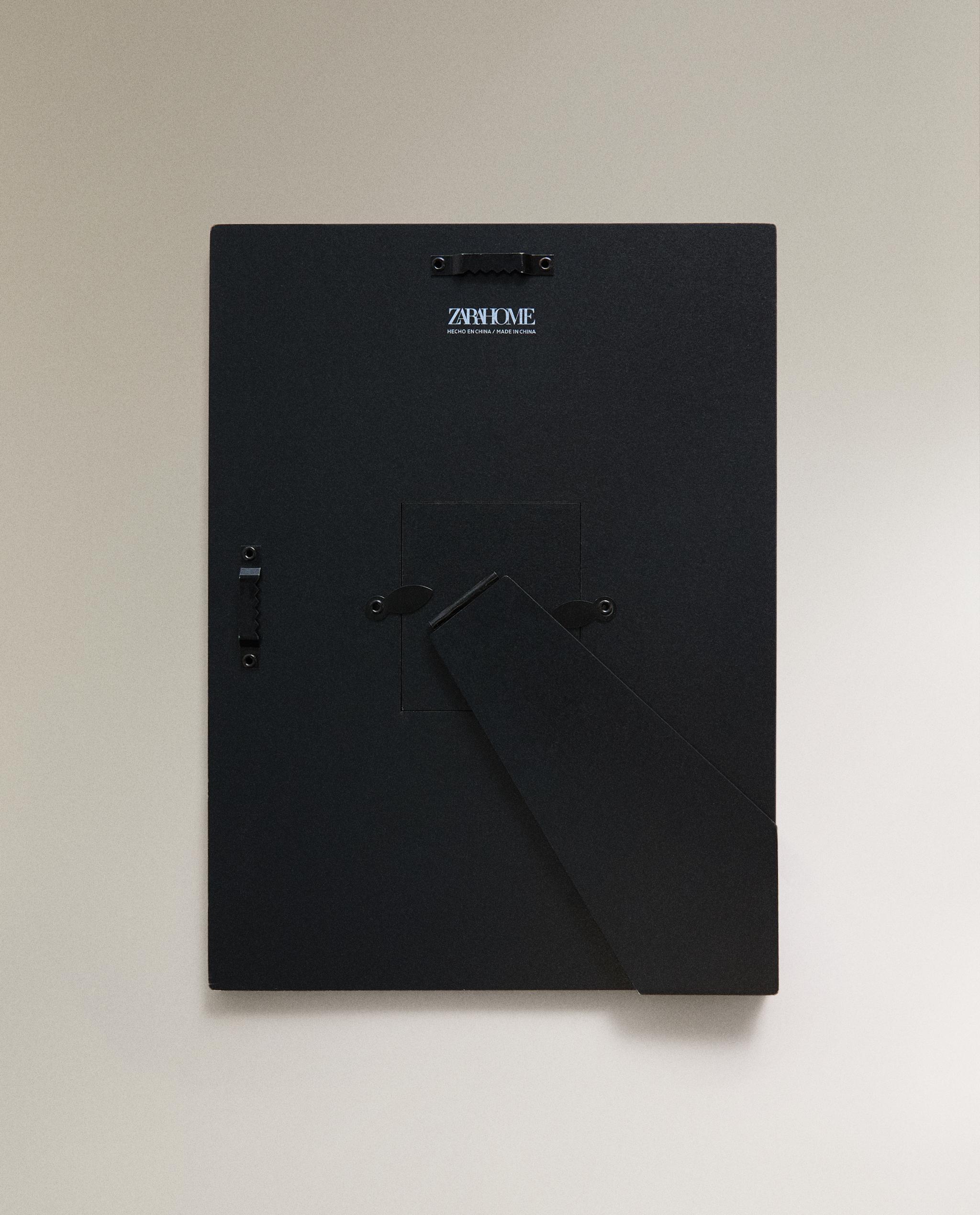 MINIMALIST METAL FRAME product thumbnail 6