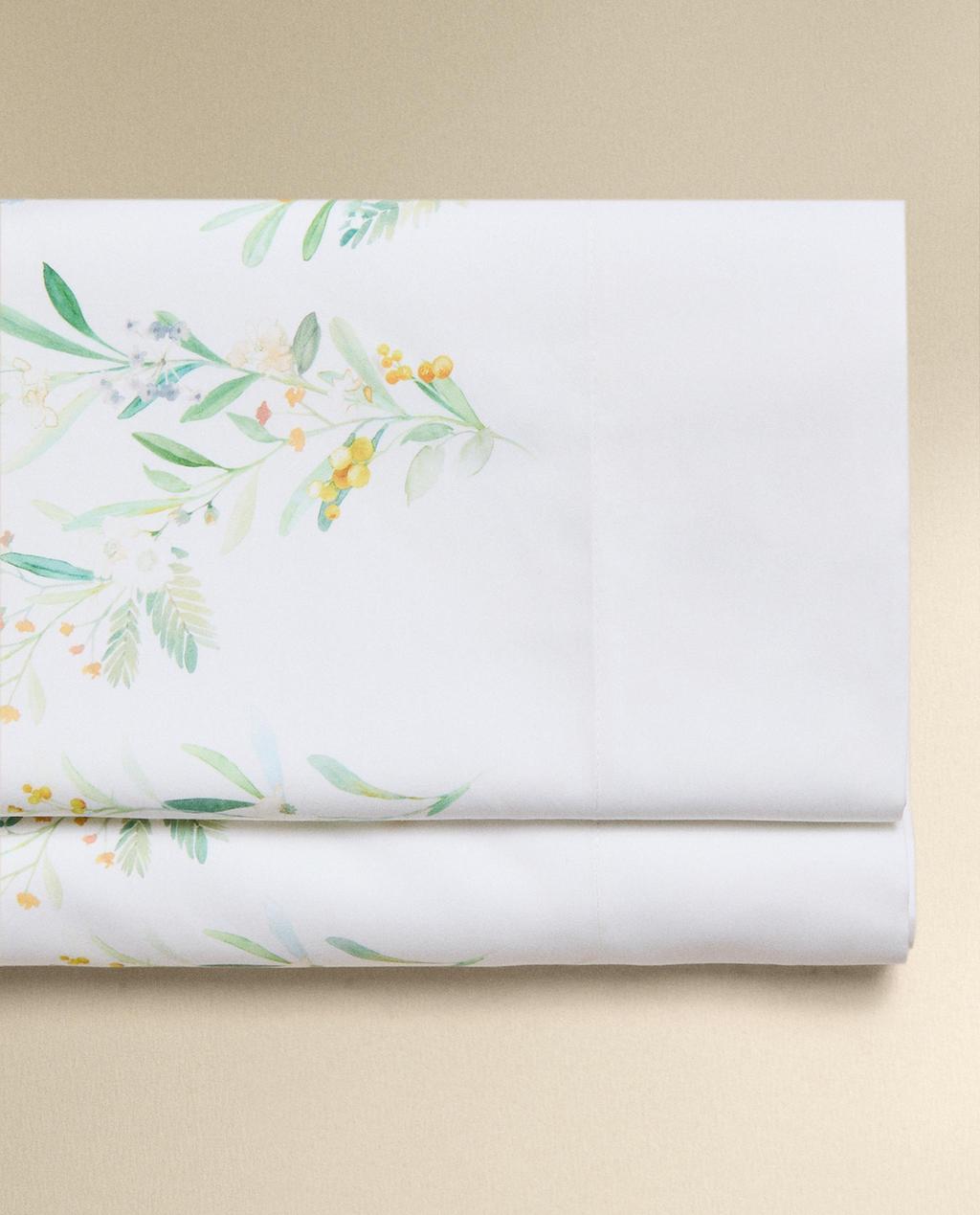 DRAP DE DESSUS SATIN FEUILLES ET FLEURS